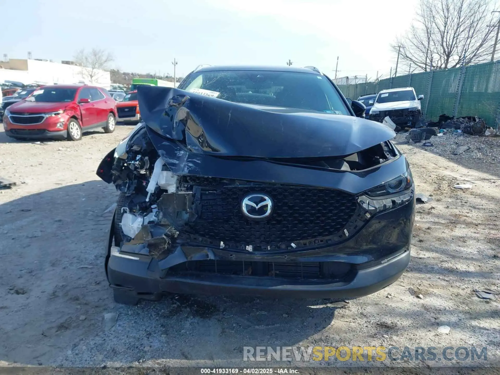 11 fotografías del automóvil dañado 3MVDMBEM1LM128325 MAZDA CX-30 2020