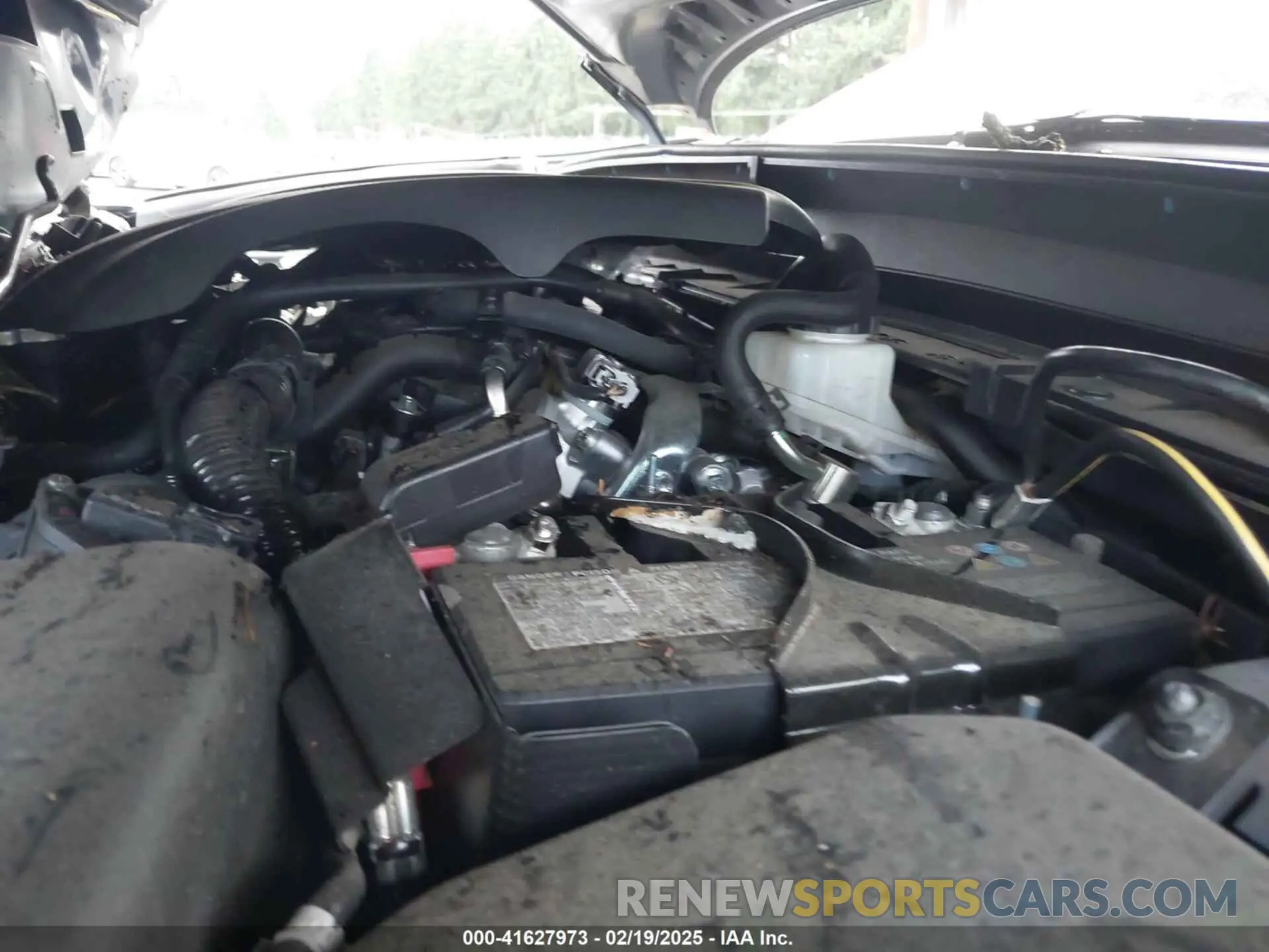 10 fotografías del automóvil dañado 3MVDMBEM4LM134653 MAZDA CX-30 2020