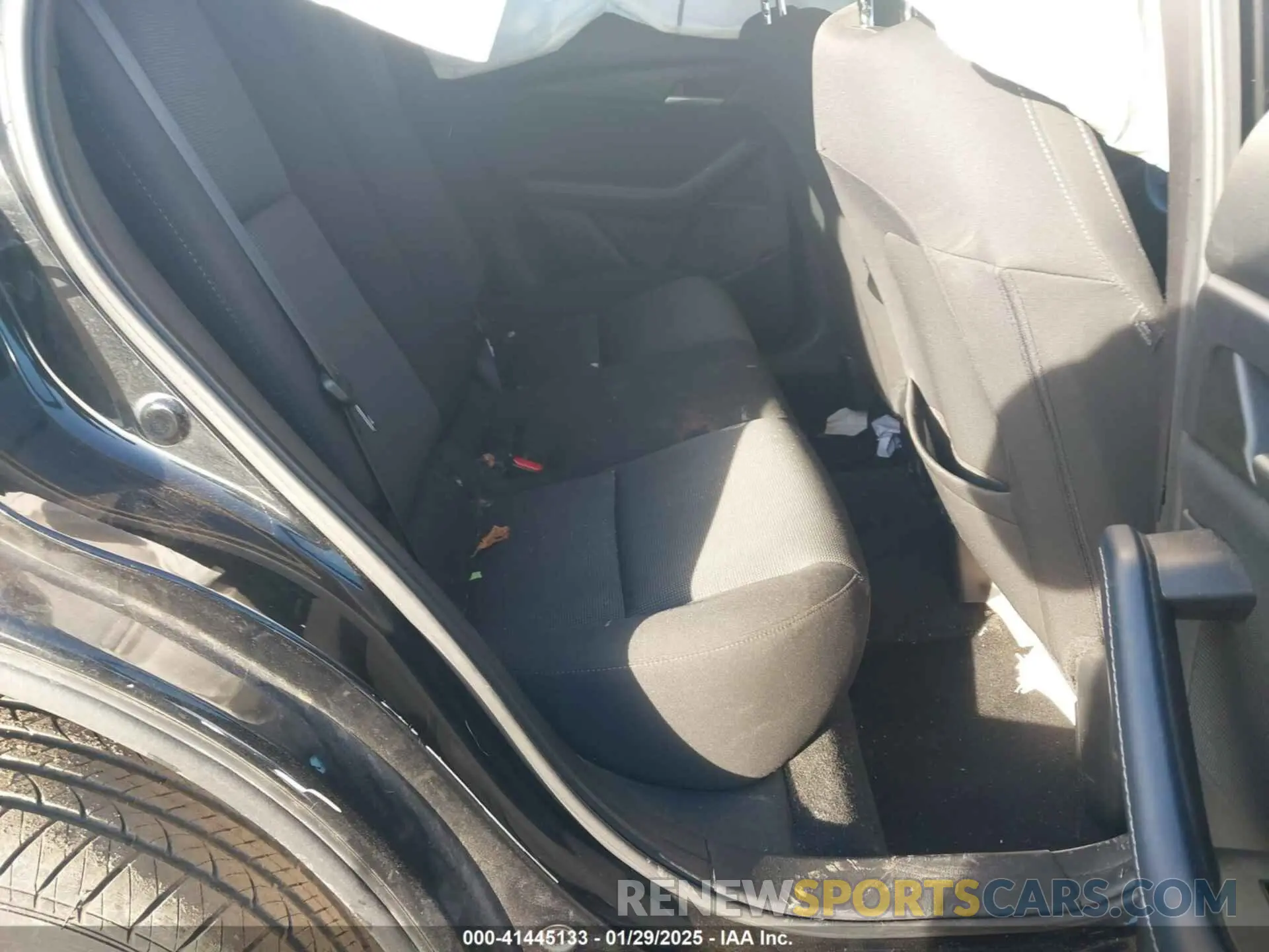 8 fotografías del automóvil dañado 3MVDMAAL1MM227705 MAZDA CX-30 2021