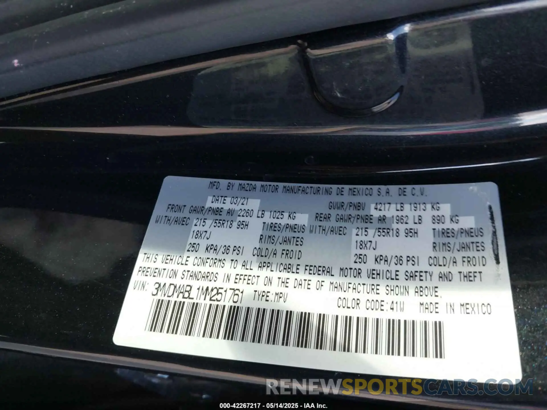 9 fotografías del automóvil dañado 3MVDMABL1MM251761 MAZDA CX-30 2021