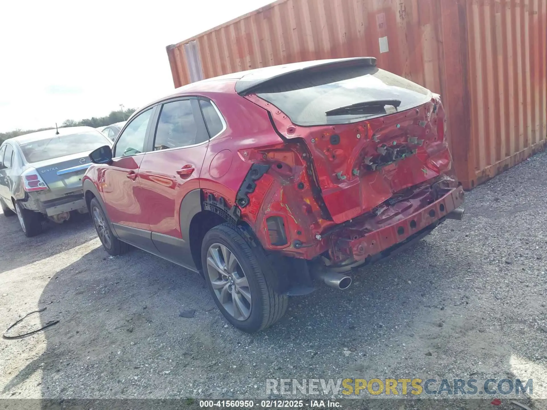15 fotografías del automóvil dañado 3MVDMABL2MM229820 MAZDA CX-30 2021