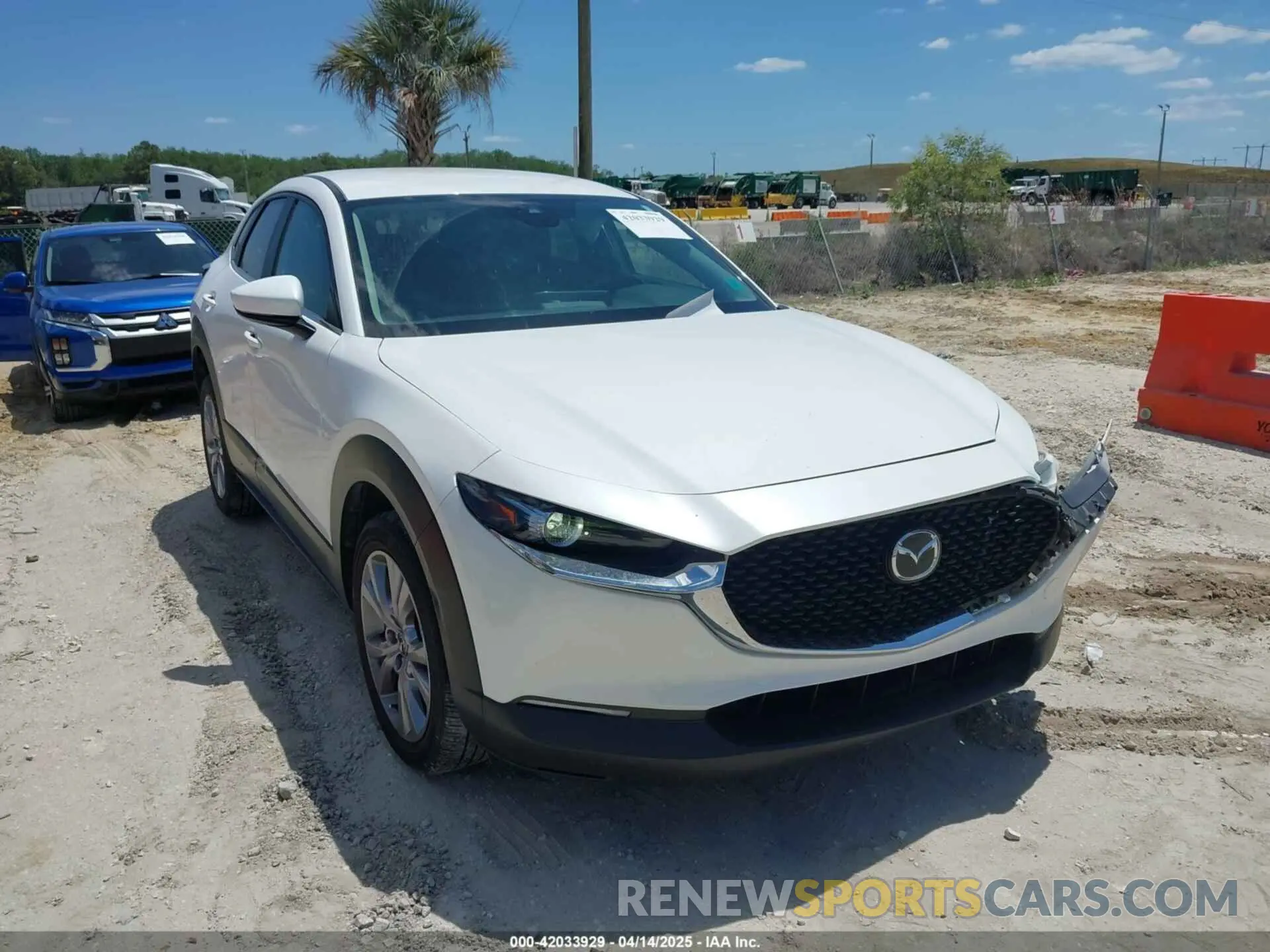 1 fotografías del automóvil dañado 3MVDMABL3MM232497 MAZDA CX-30 2021
