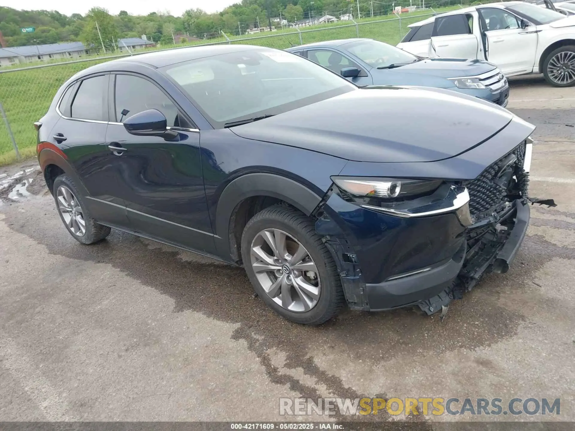 1 fotografías del automóvil dañado 3MVDMABL8MM209992 MAZDA CX-30 2021