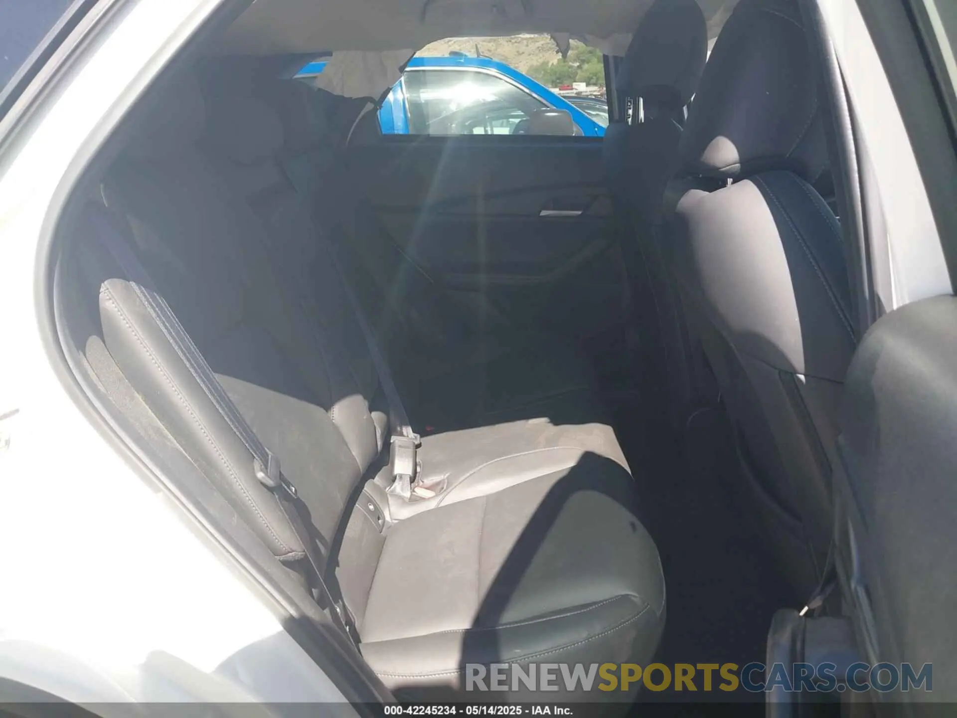 8 fotografías del automóvil dañado 3MVDMABL9MM309437 MAZDA CX-30 2021