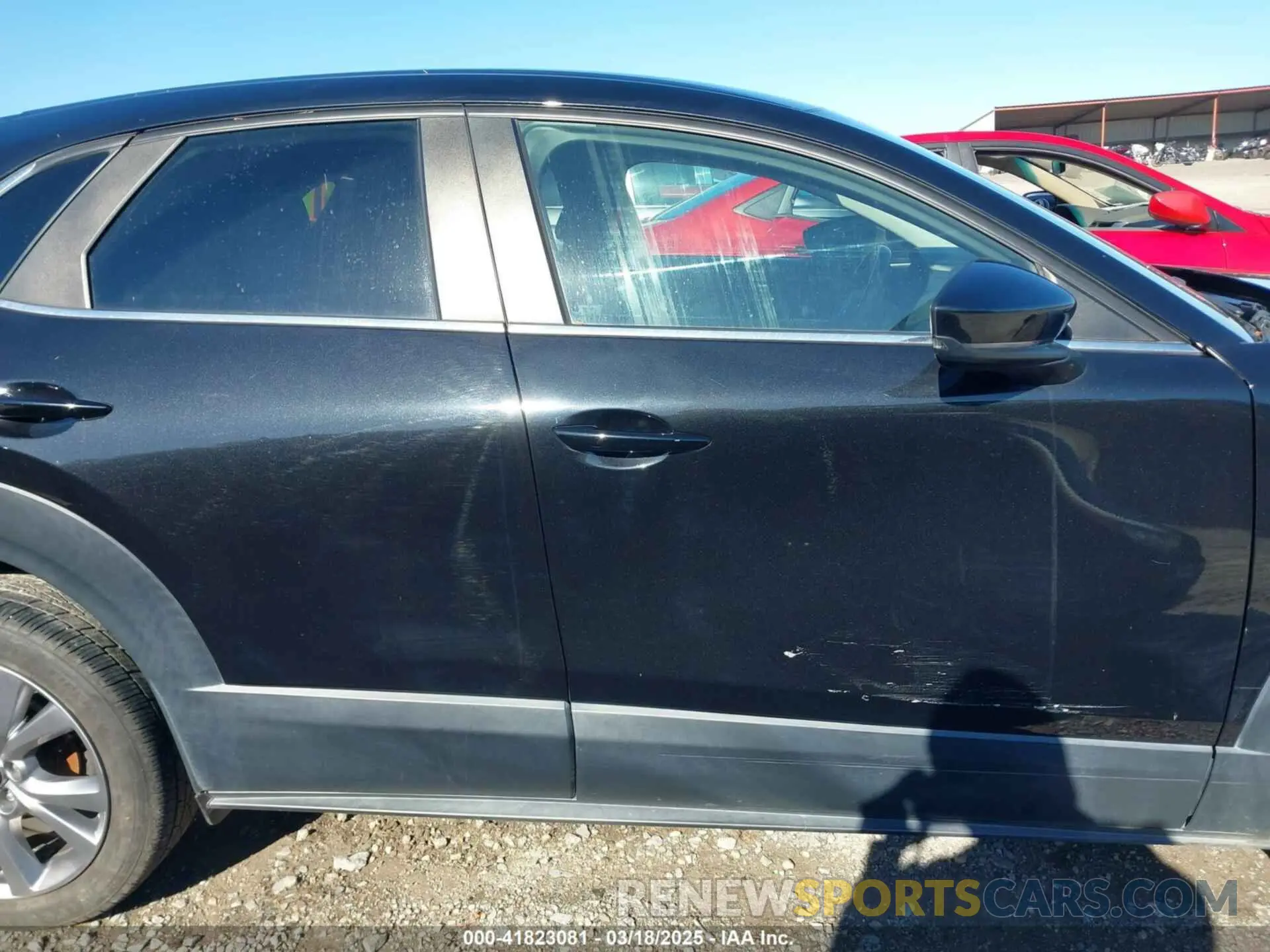13 fotografías del automóvil dañado 3MVDMABLXMM254691 MAZDA CX-30 2021