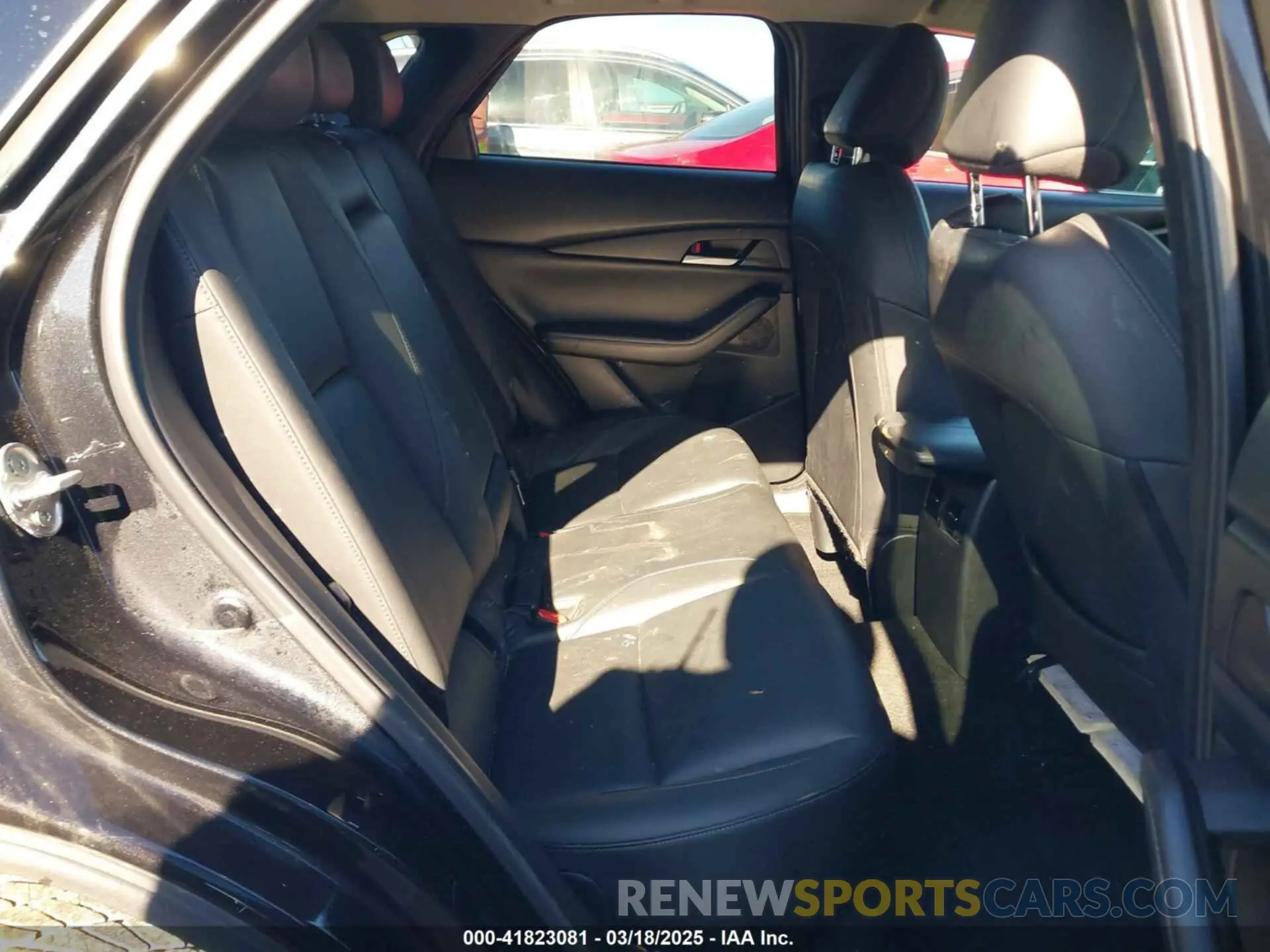 8 fotografías del automóvil dañado 3MVDMABLXMM254691 MAZDA CX-30 2021