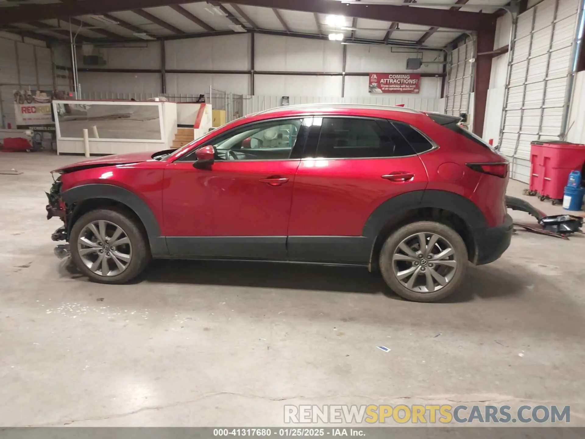 15 fotografías del automóvil dañado 3MVDMADL8MM320149 MAZDA CX-30 2021