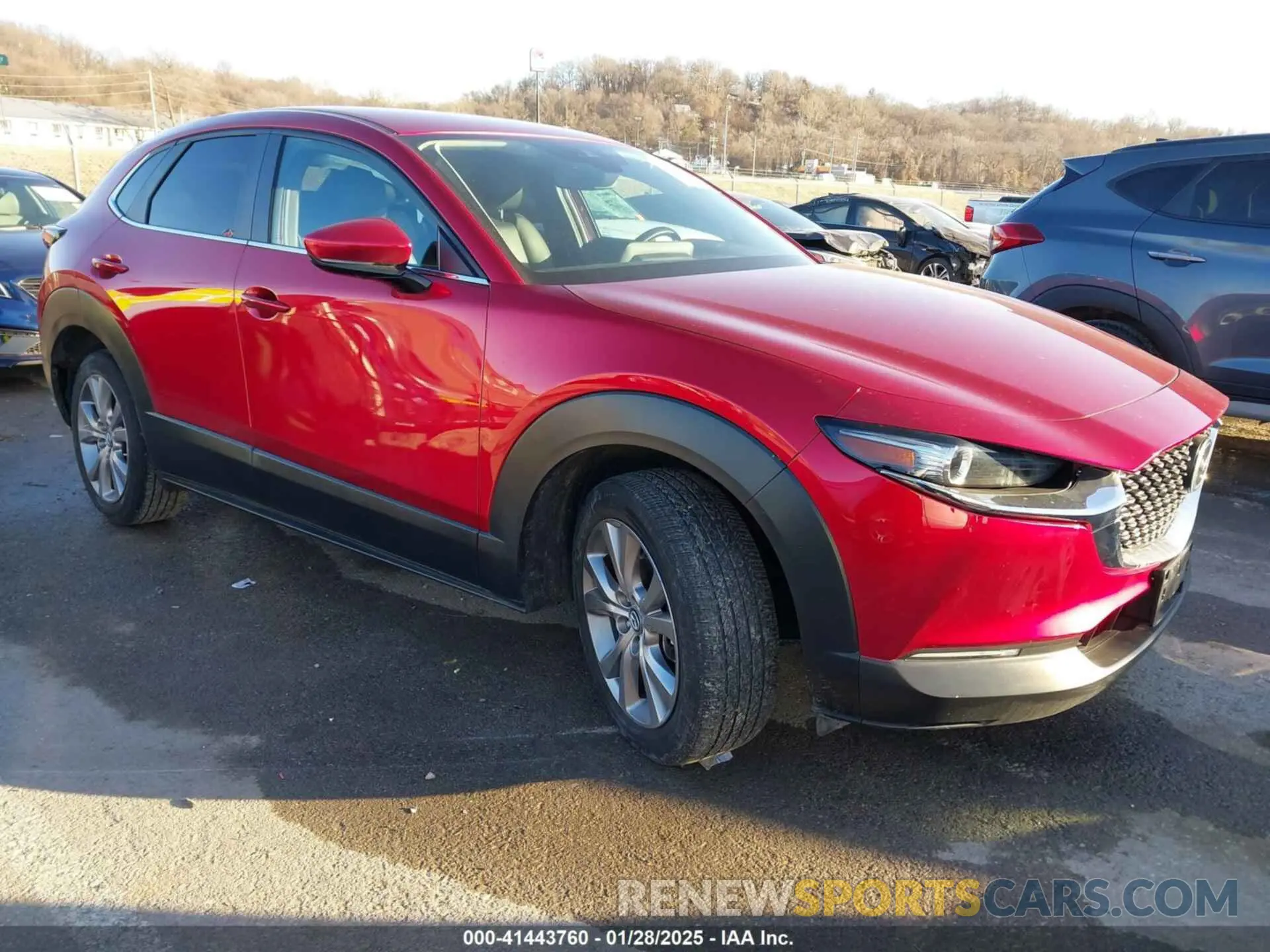 1 fotografías del automóvil dañado 3MVDMBBL3MM318317 MAZDA CX-30 2021