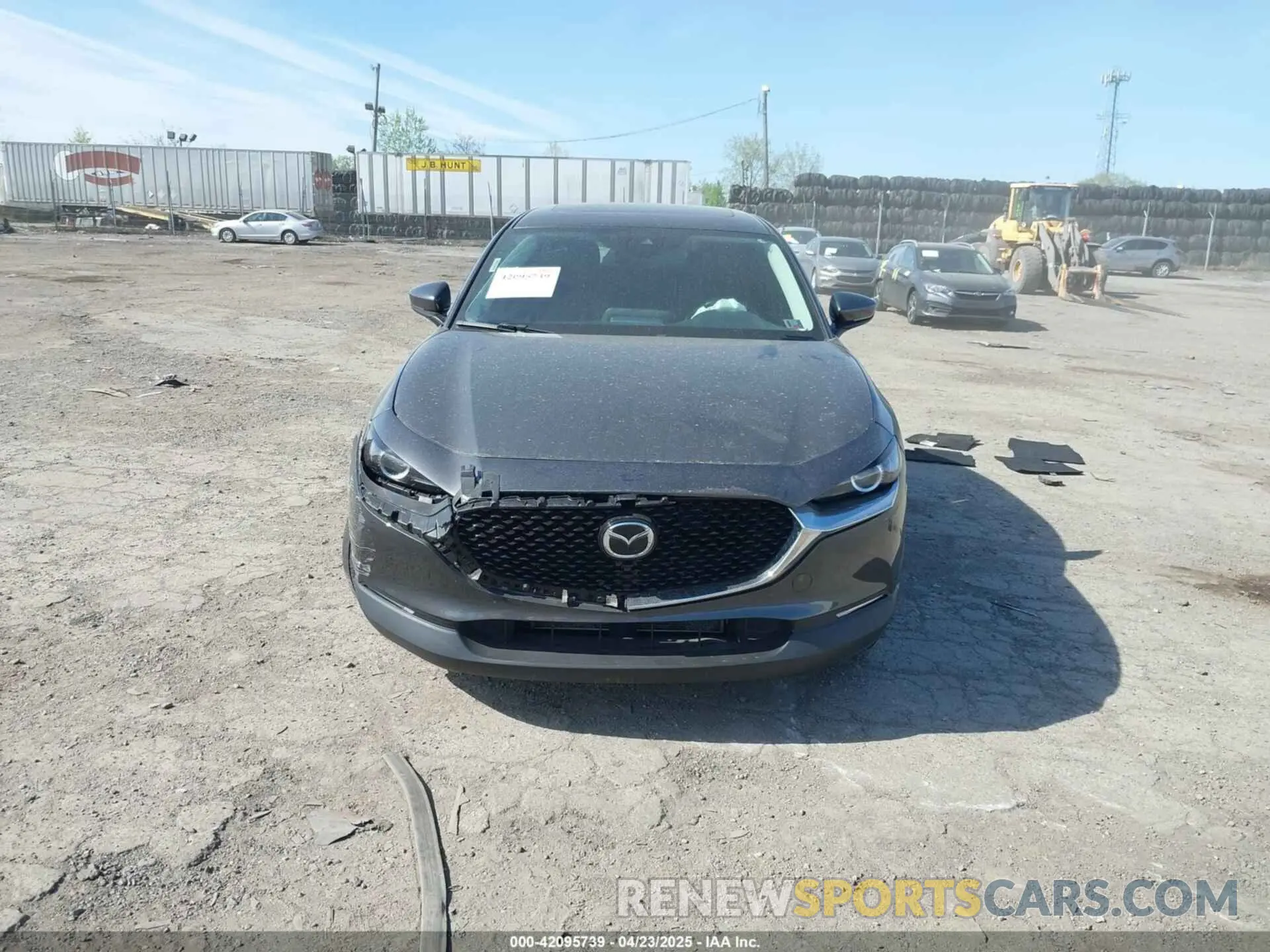 12 fotografías del automóvil dañado 3MVDMBCL1MM210003 MAZDA CX-30 2021