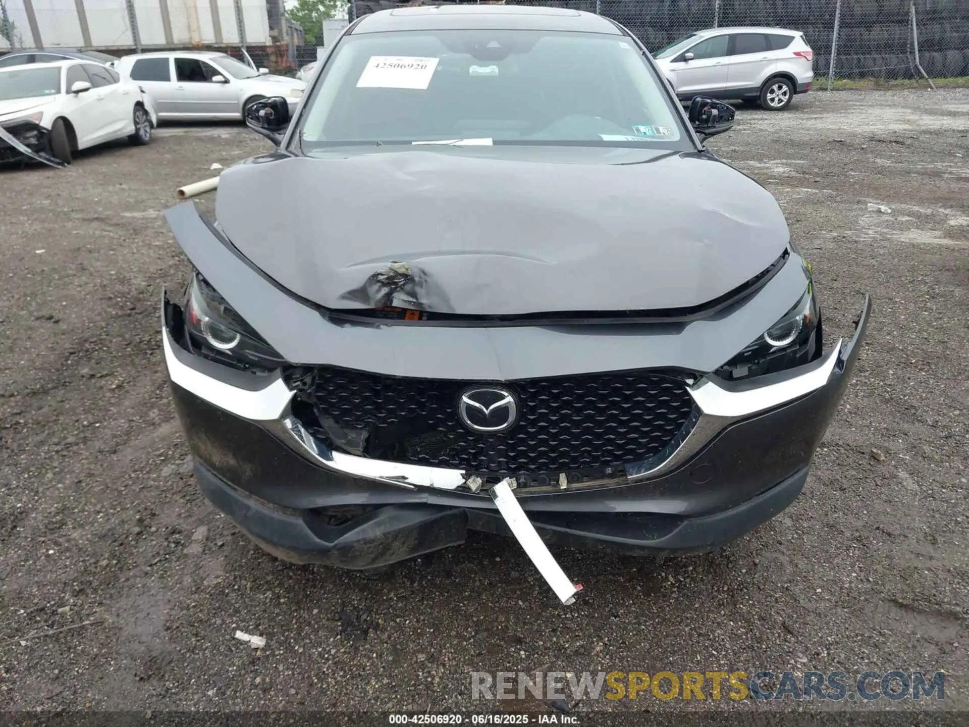 6 fotografías del automóvil dañado 3MVDMBCL3MM213601 MAZDA CX-30 2021