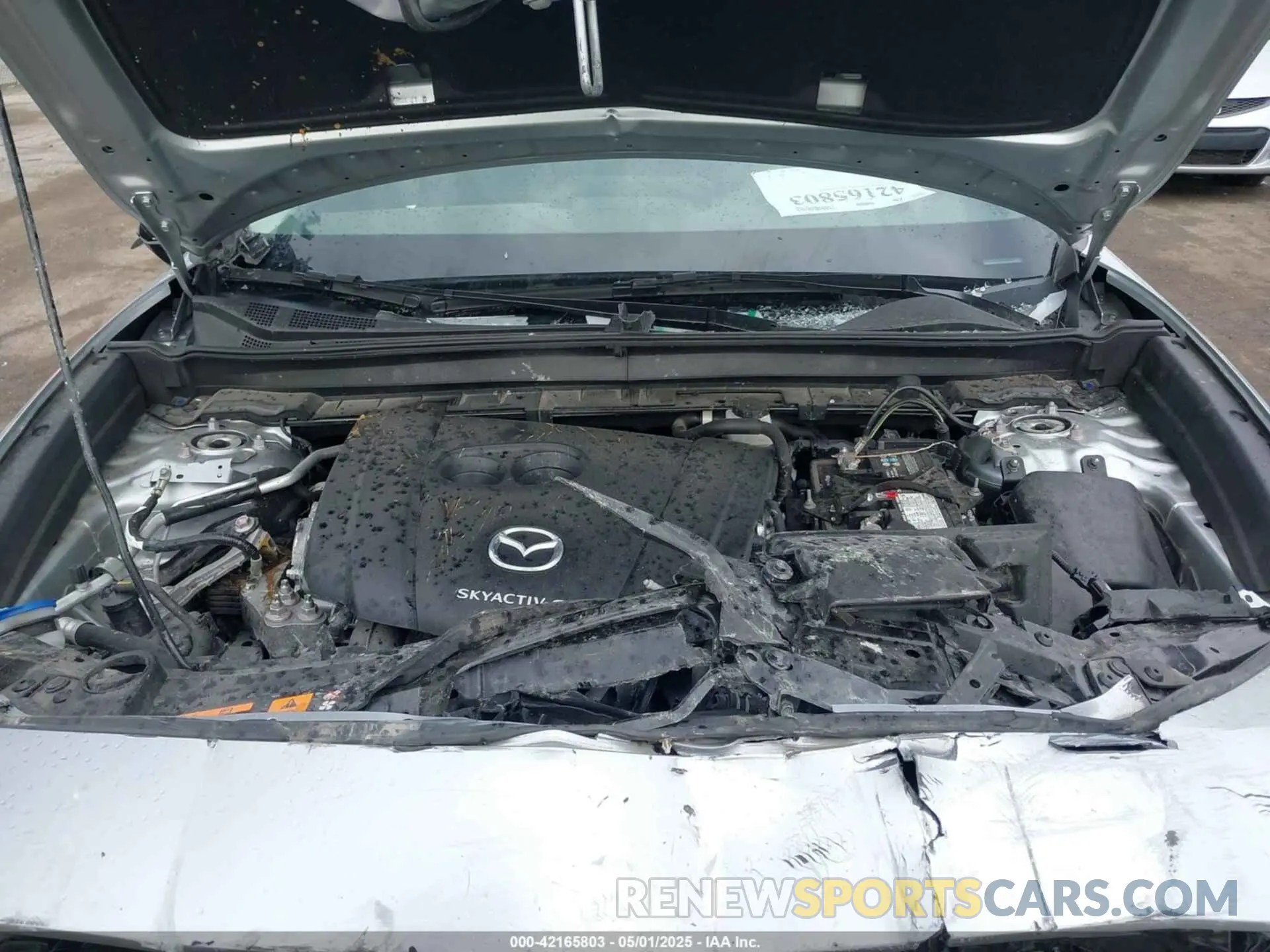 10 fotografías del automóvil dañado 3MVDMBCL6MM240663 MAZDA CX-30 2021
