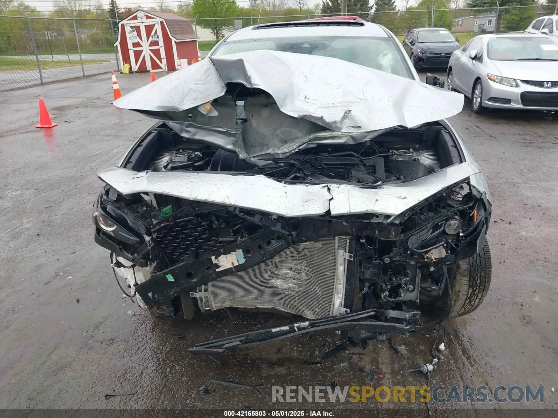 6 fotografías del automóvil dañado 3MVDMBCL6MM240663 MAZDA CX-30 2021