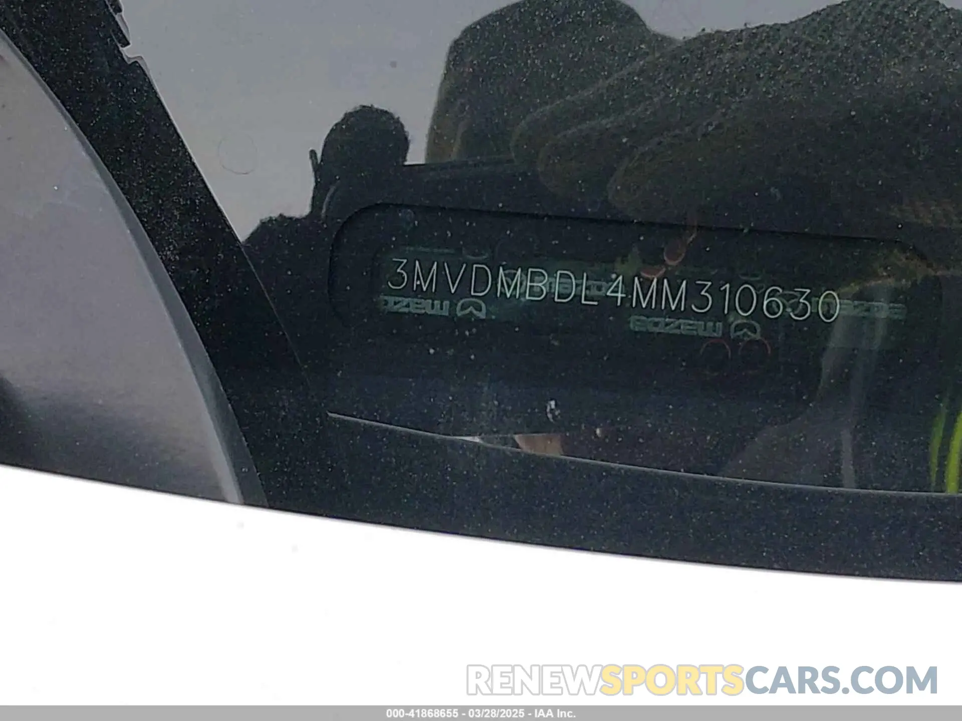 17 fotografías del automóvil dañado 3MVDMBDL4MM310630 MAZDA CX-30 2021
