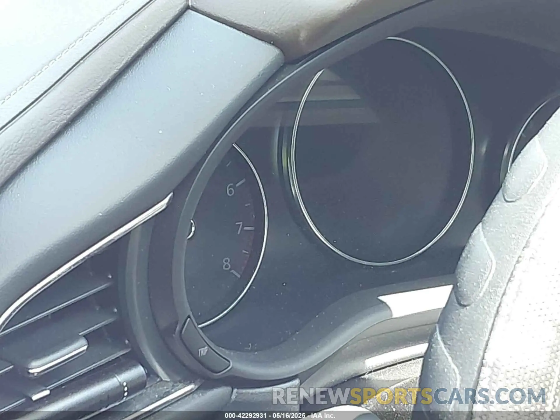 14 fotografías del automóvil dañado 3MVDMBDY5MM266469 MAZDA CX-30 2021