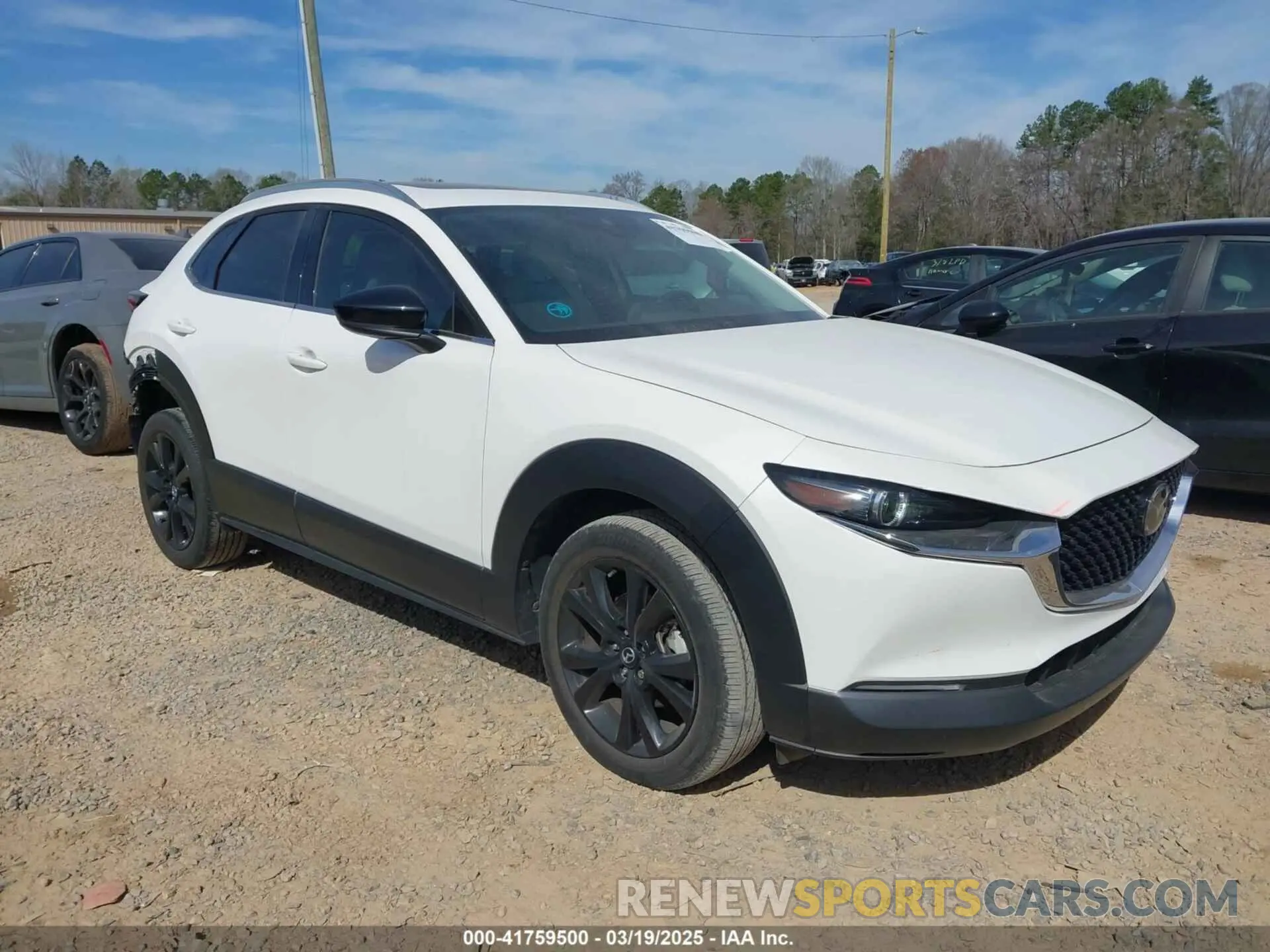 1 fotografías del automóvil dañado 3MVDMBDYXMM231104 MAZDA CX-30 2021