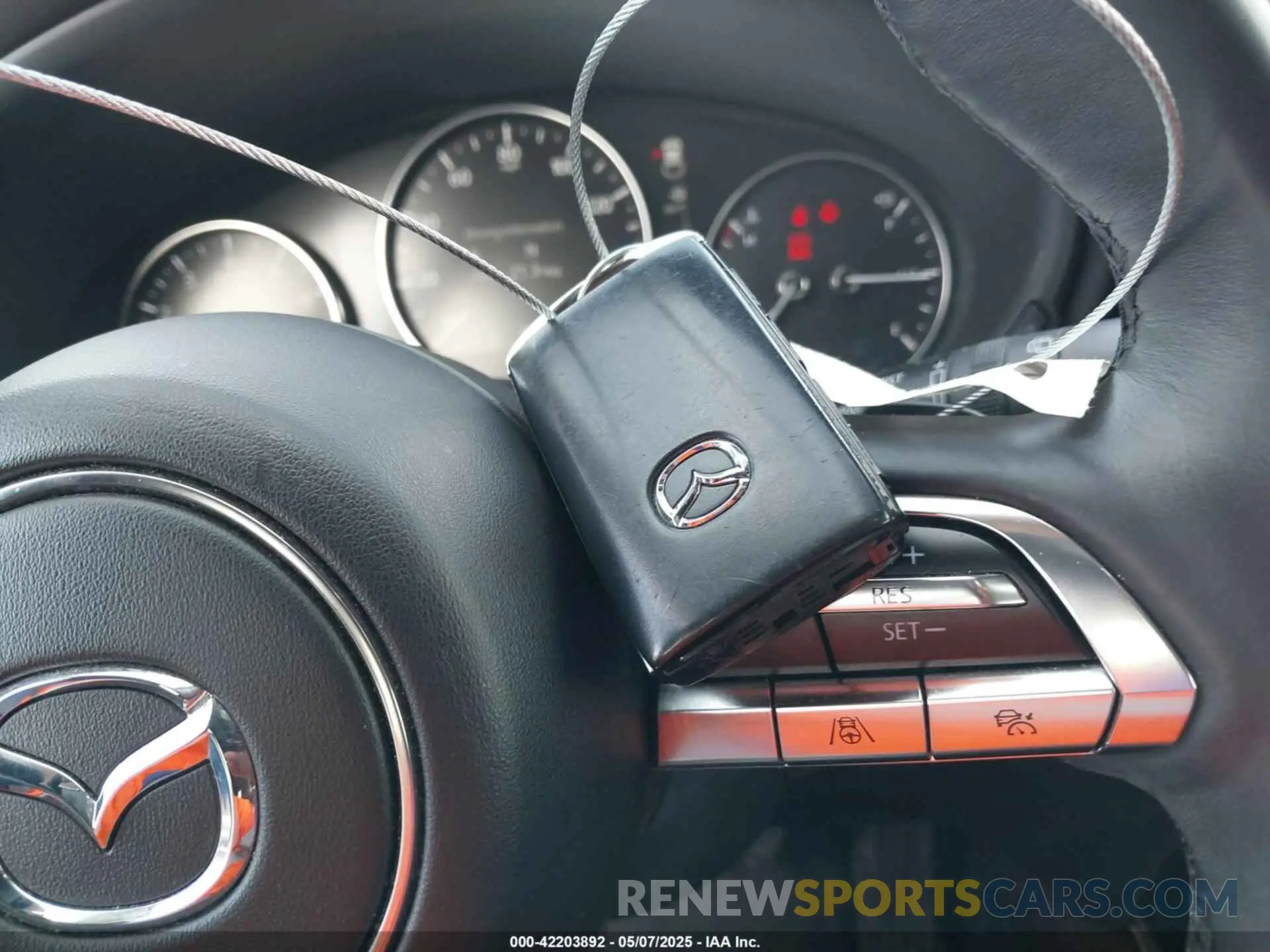 11 fotografías del automóvil dañado 3MVDMBEY7MM308316 MAZDA CX-30 2021
