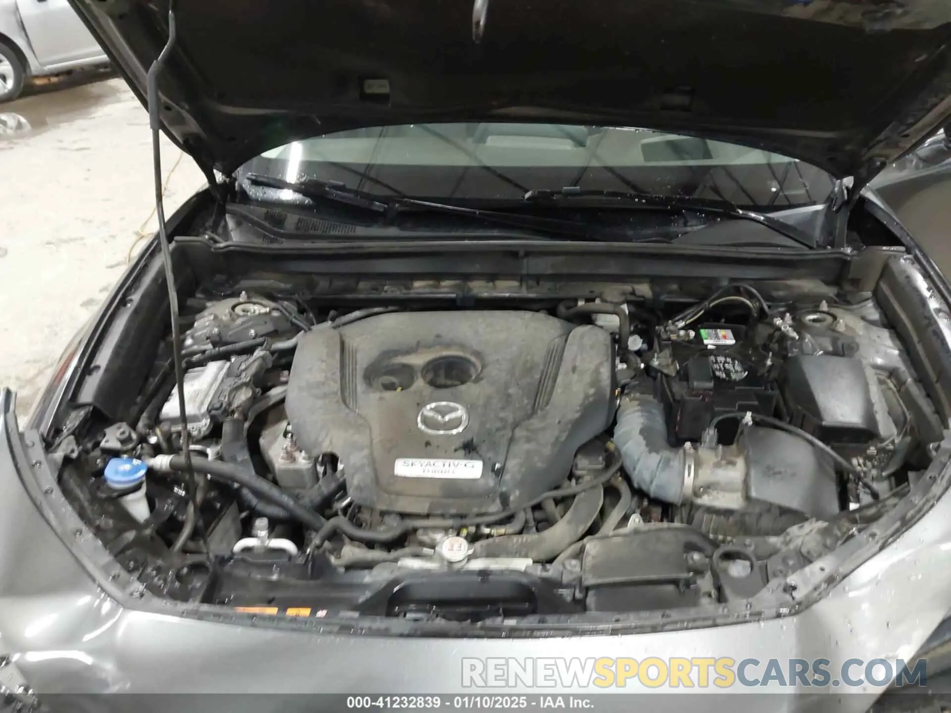 10 fotografías del automóvil dañado 3MVDMBEYXMM302297 MAZDA CX-30 2021