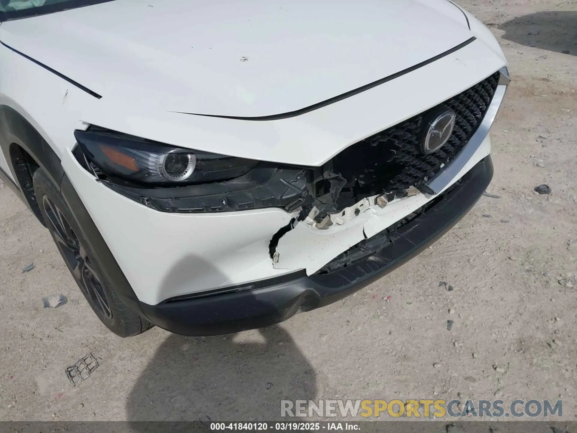 6 fotografías del automóvil dañado 3MVDMBAY3NM400501 MAZDA CX-30 2022