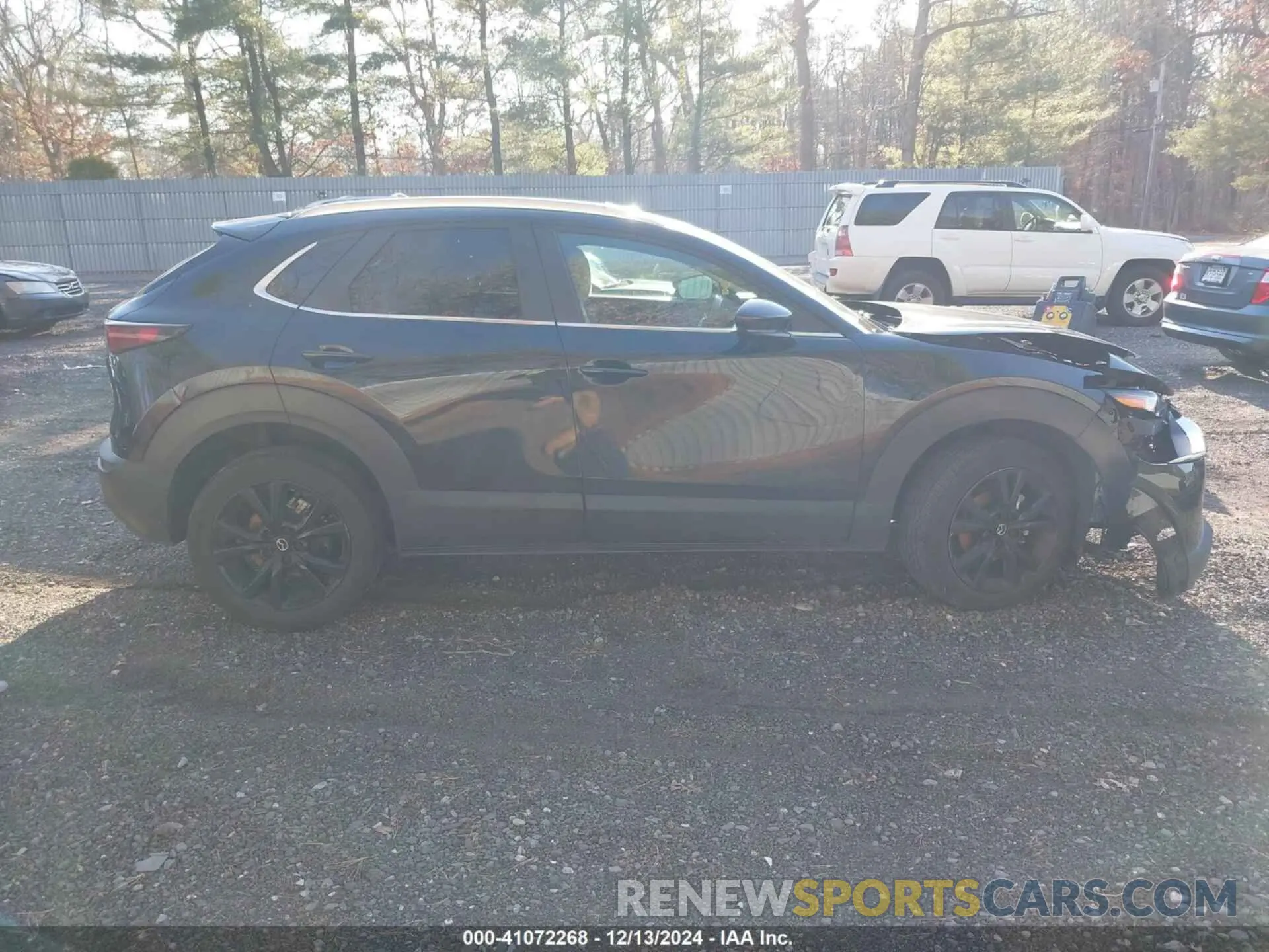 13 fotografías del automóvil dañado 3MVDMBAY4NM440991 MAZDA CX-30 2022