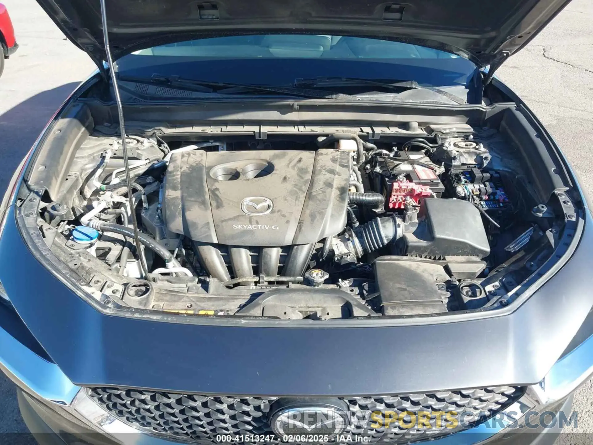 10 fotografías del automóvil dañado 3MVDMBBL0NM415511 MAZDA CX-30 2022