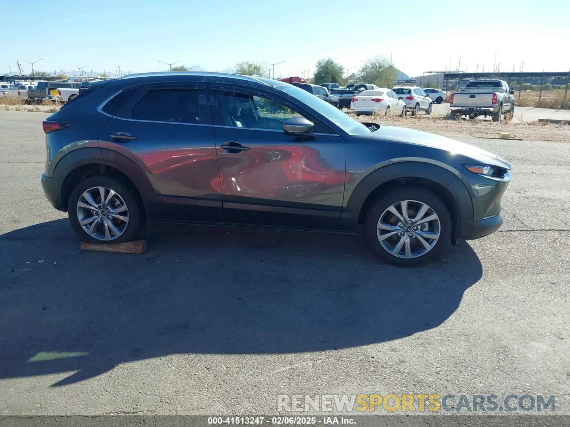 14 fotografías del automóvil dañado 3MVDMBBL0NM415511 MAZDA CX-30 2022