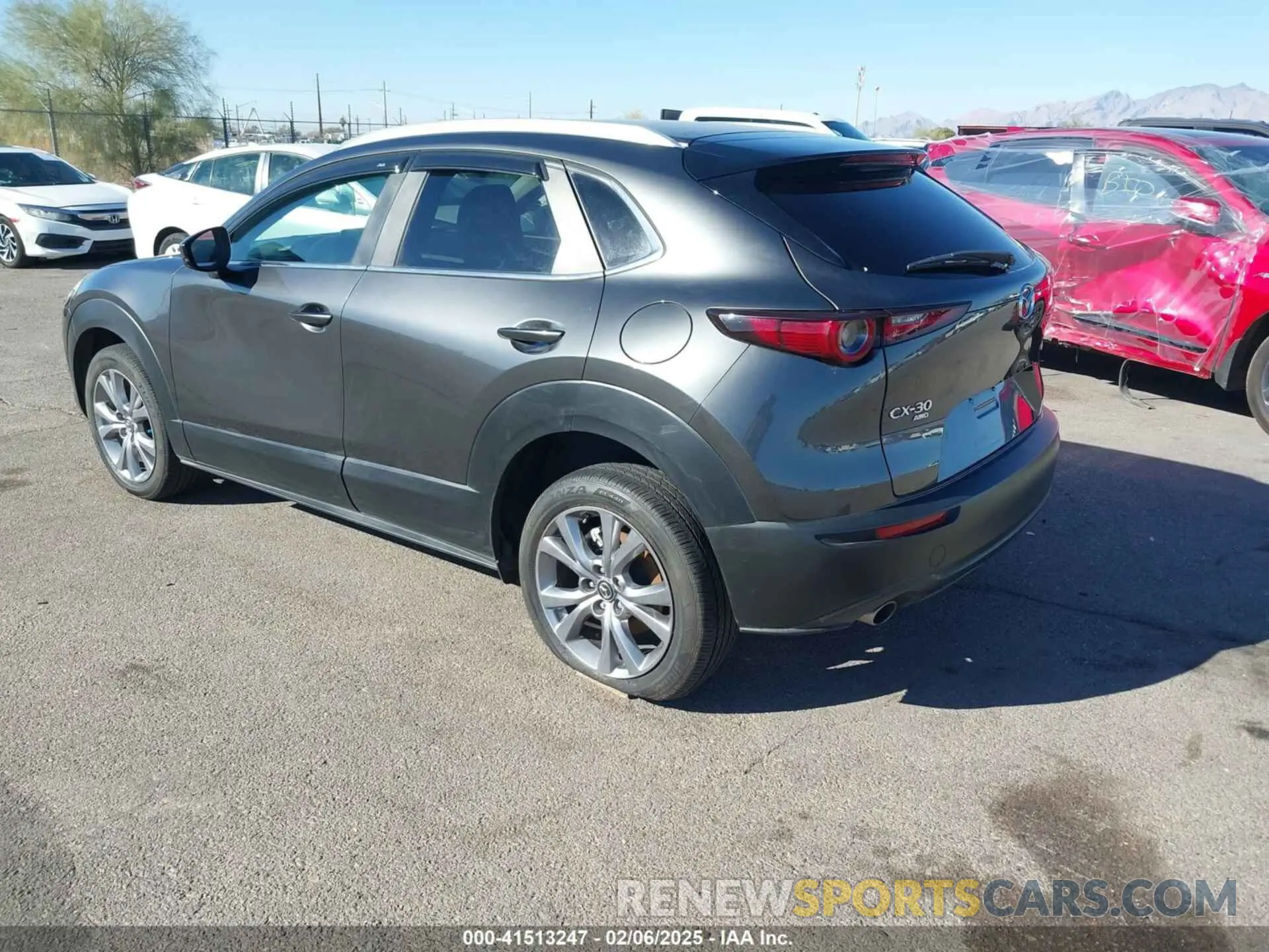 3 fotografías del automóvil dañado 3MVDMBBL0NM415511 MAZDA CX-30 2022