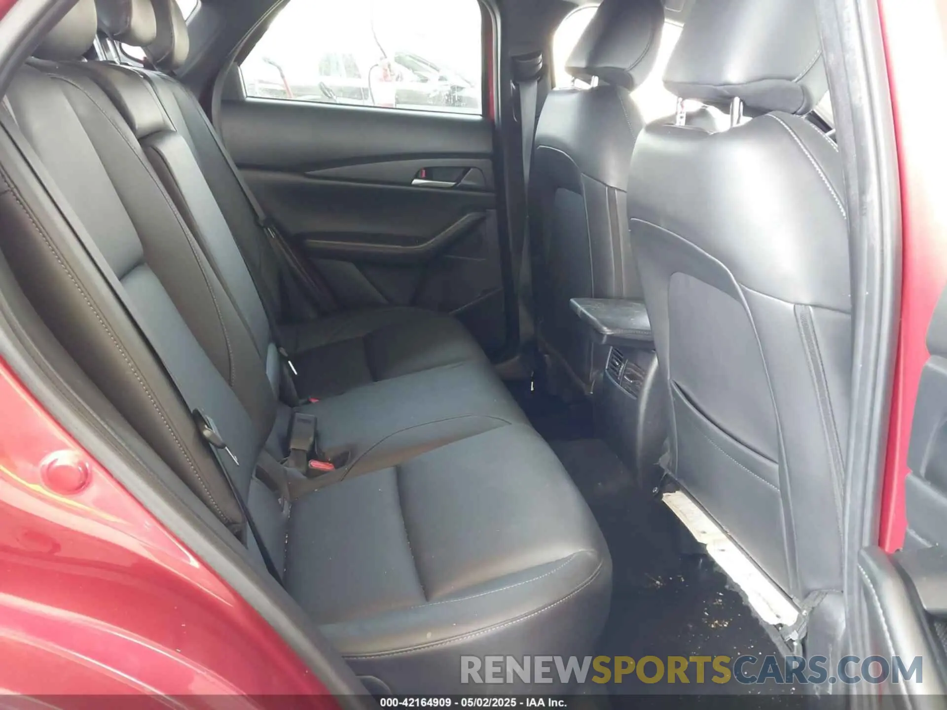 8 fotografías del automóvil dañado 3MVDMBBL2NM417034 MAZDA CX-30 2022
