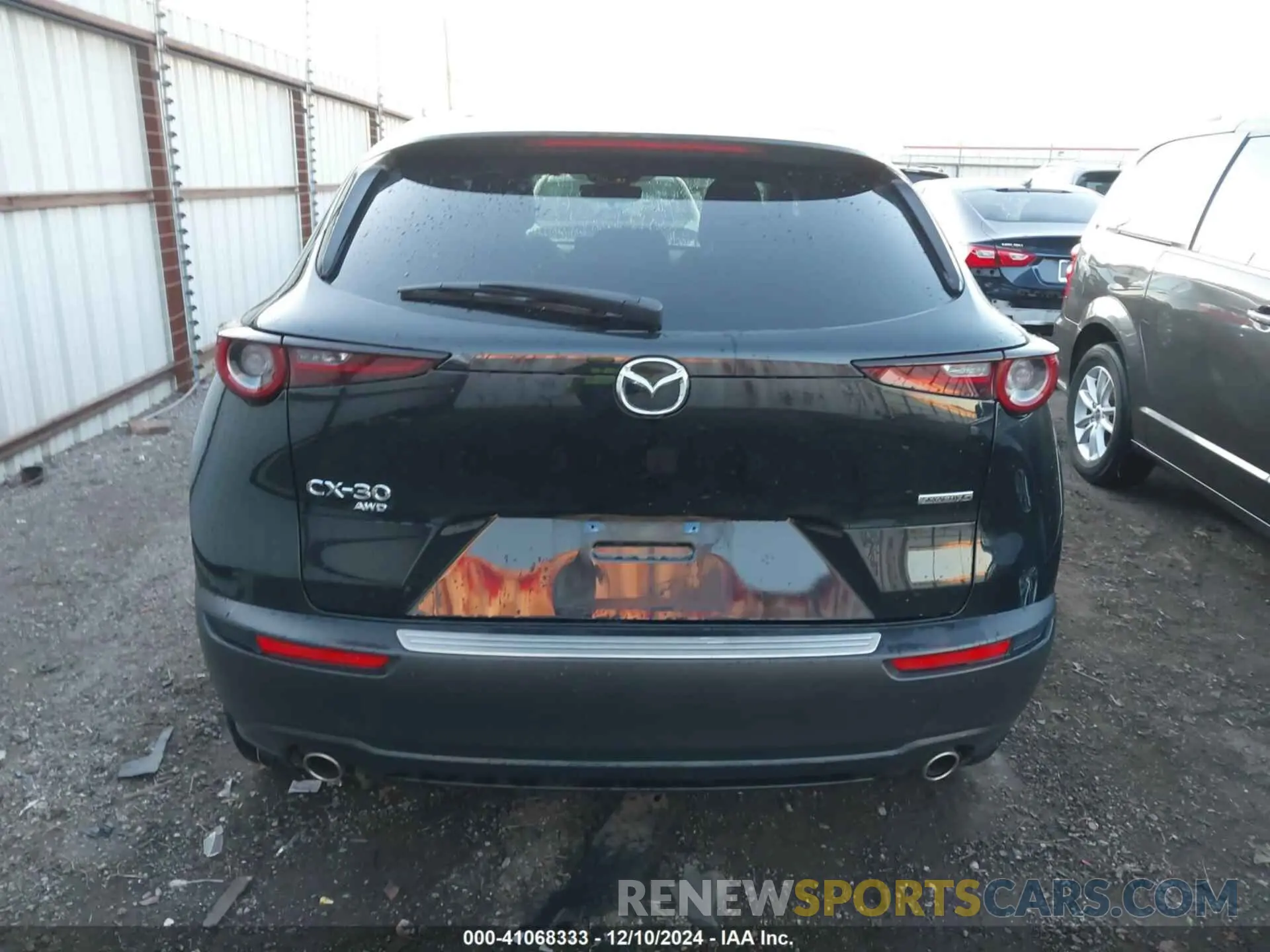 16 fotografías del automóvil dañado 3MVDMBBL4NM452108 MAZDA CX-30 2022