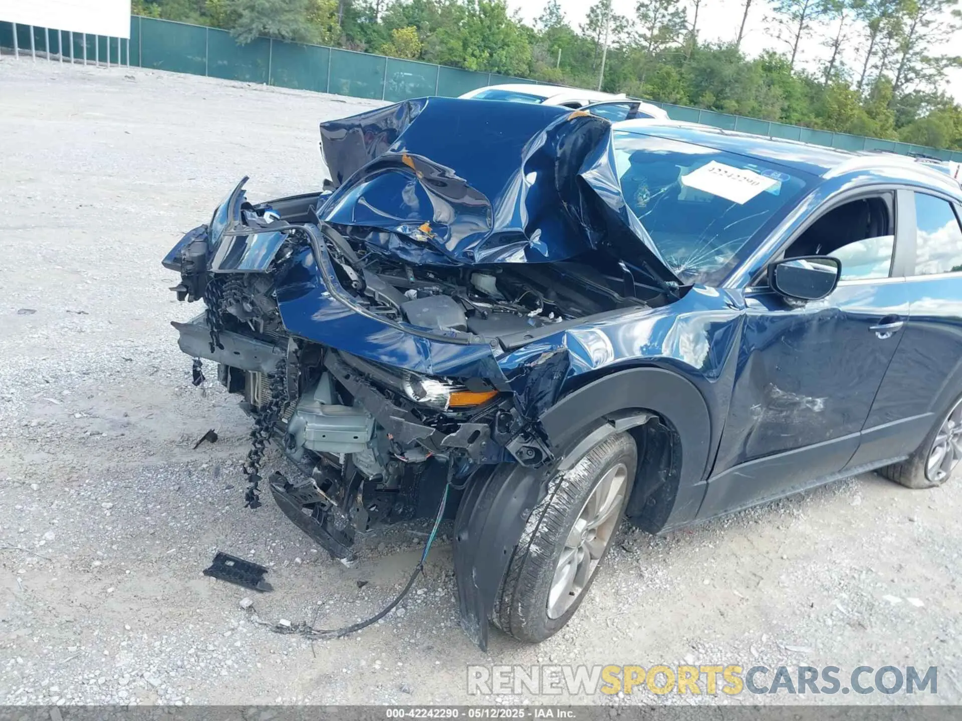 6 fotografías del automóvil dañado 3MVDMBBL6NM448268 MAZDA CX-30 2022