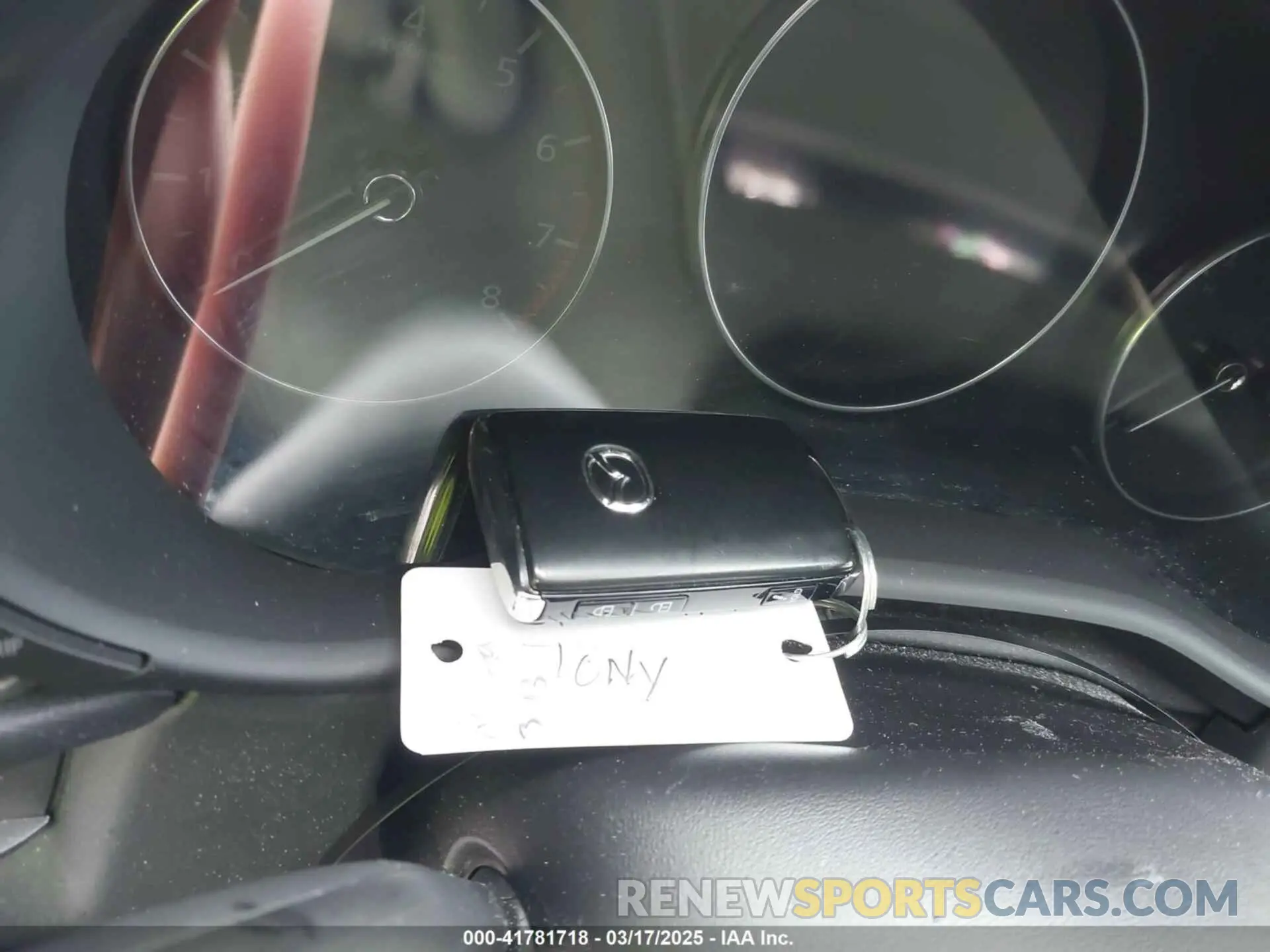11 fotografías del automóvil dañado 3MVDMBBL7NM450420 MAZDA CX-30 2022
