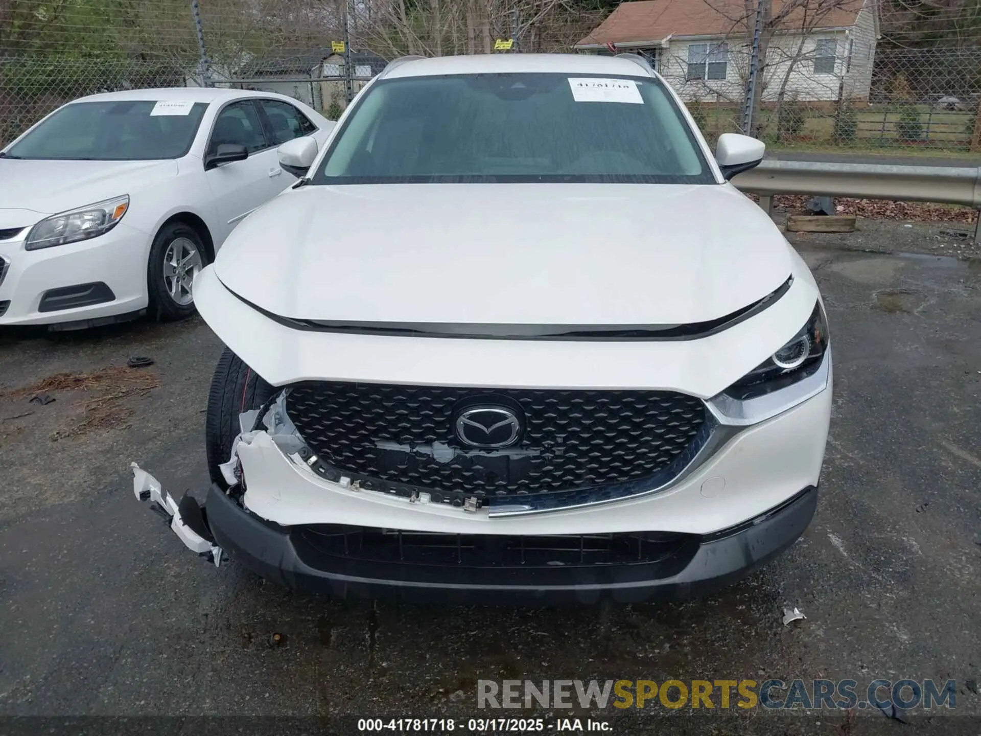 12 fotografías del automóvil dañado 3MVDMBBL7NM450420 MAZDA CX-30 2022