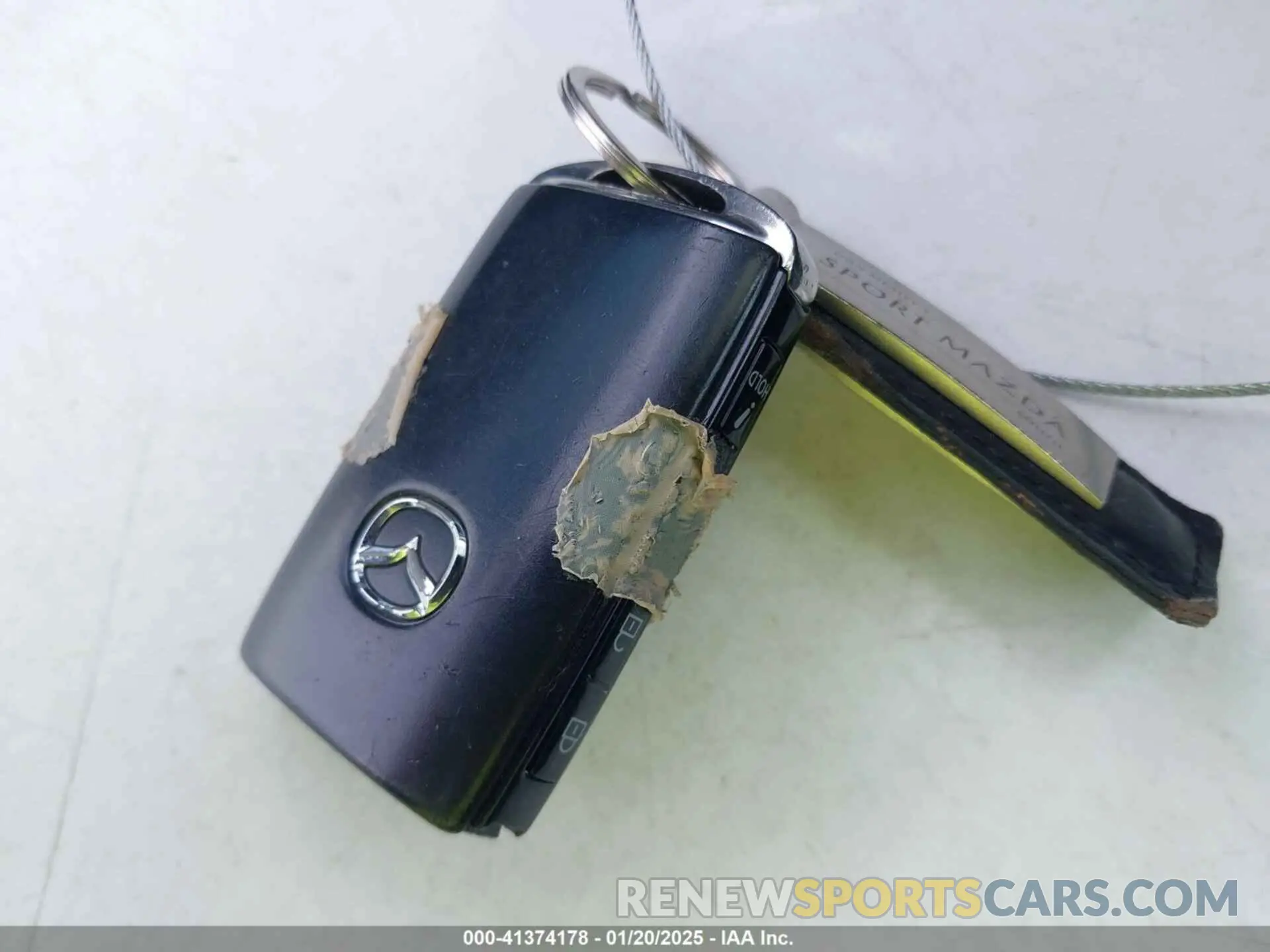 11 fotografías del automóvil dañado 3MVDMBBL9NM452296 MAZDA CX-30 2022