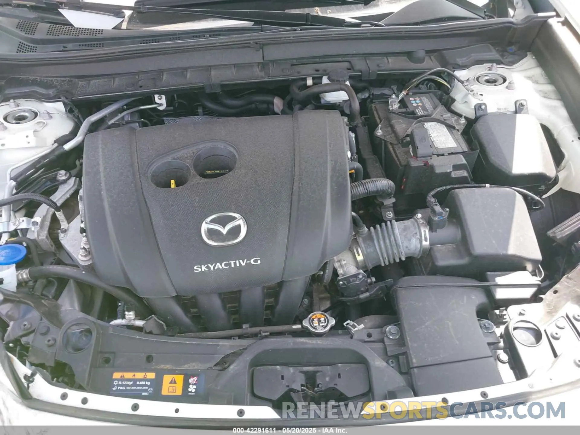 10 fotografías del automóvil dañado 3MVDMBCL1NM424054 MAZDA CX-30 2022