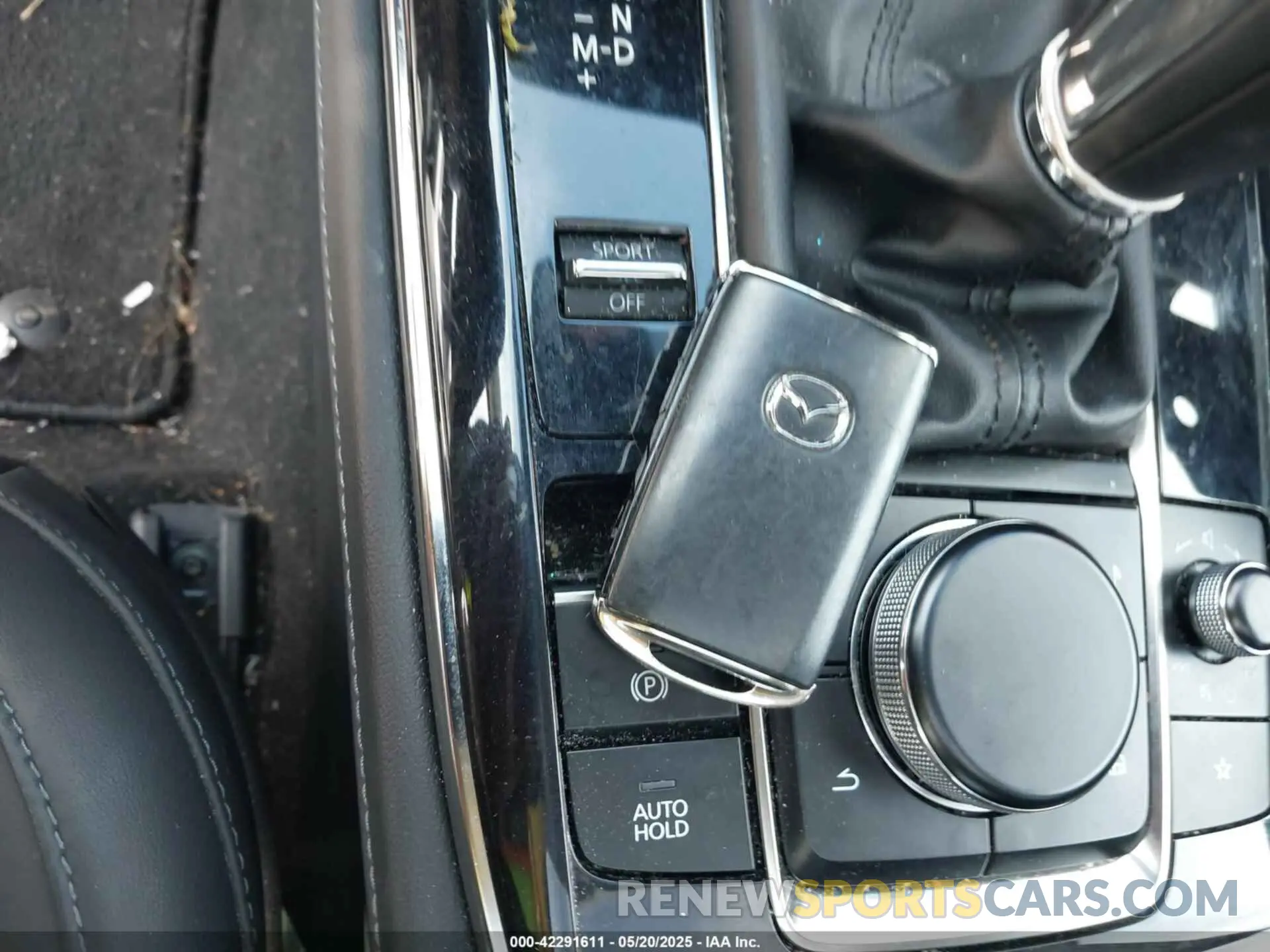11 fotografías del automóvil dañado 3MVDMBCL1NM424054 MAZDA CX-30 2022