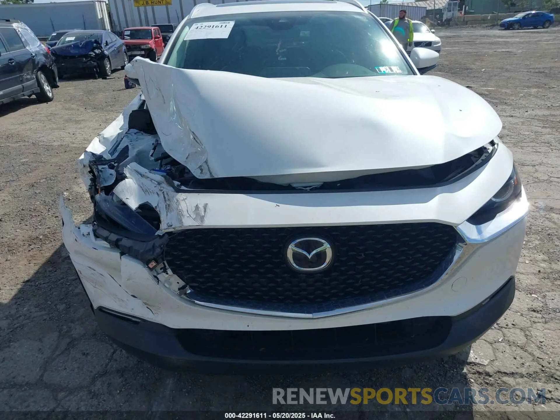 20 fotografías del automóvil dañado 3MVDMBCL1NM424054 MAZDA CX-30 2022
