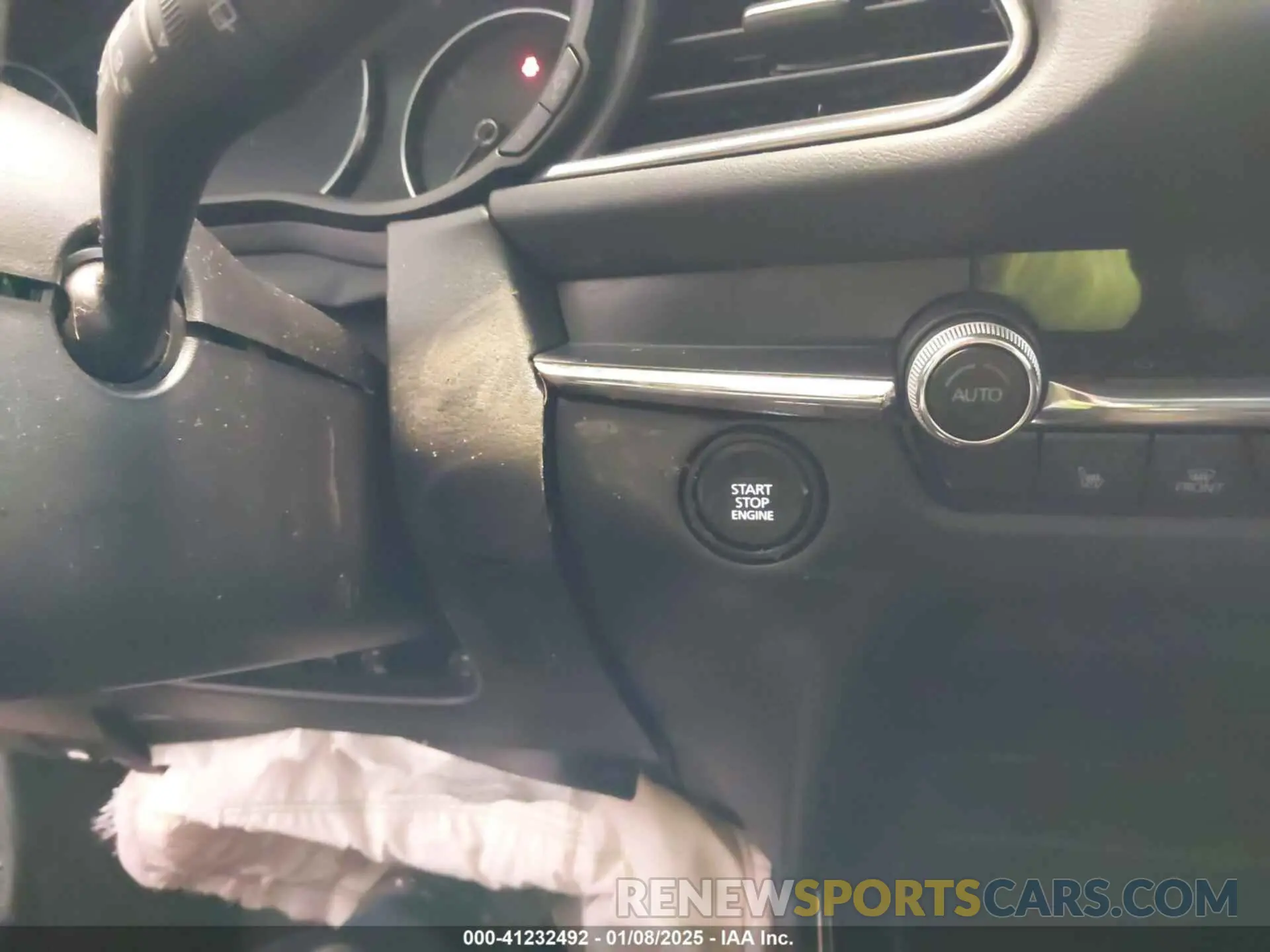11 fotografías del automóvil dañado 3MVDMBCL3NM422029 MAZDA CX-30 2022