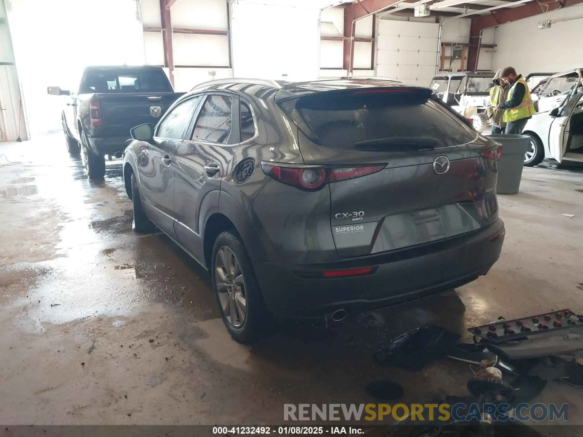 3 fotografías del automóvil dañado 3MVDMBCL3NM422029 MAZDA CX-30 2022