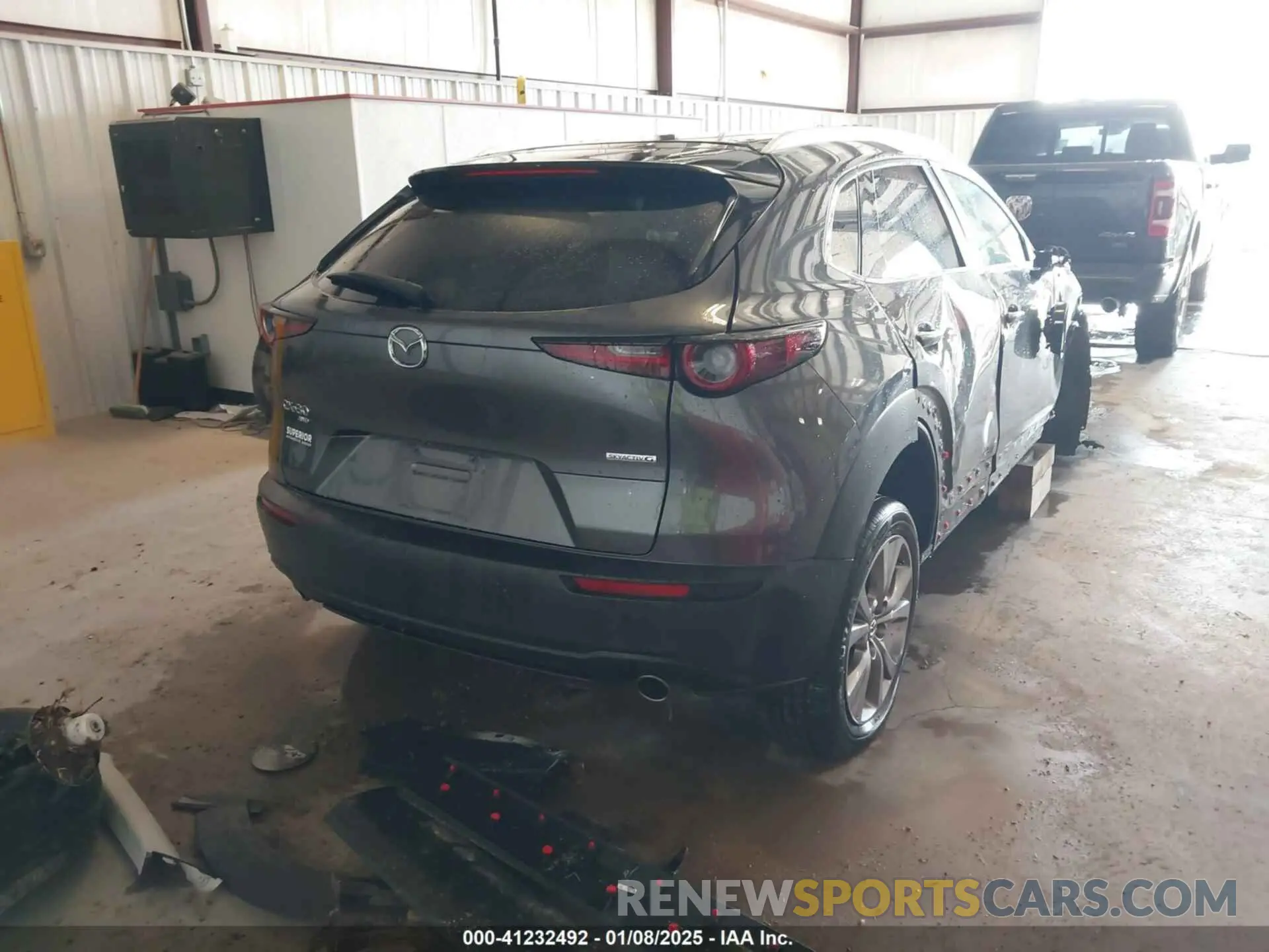 4 fotografías del automóvil dañado 3MVDMBCL3NM422029 MAZDA CX-30 2022