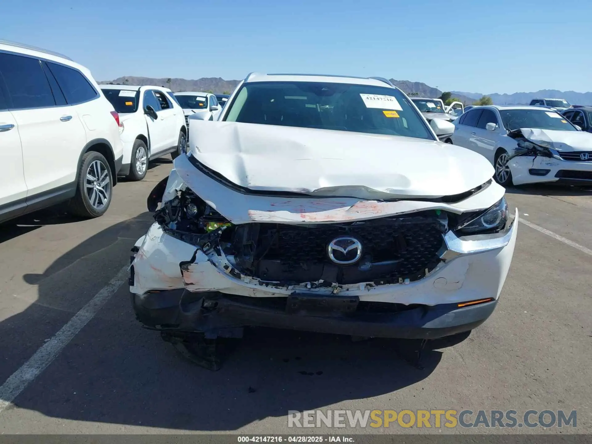 6 fotografías del automóvil dañado 3MVDMBCL4NM454228 MAZDA CX-30 2022