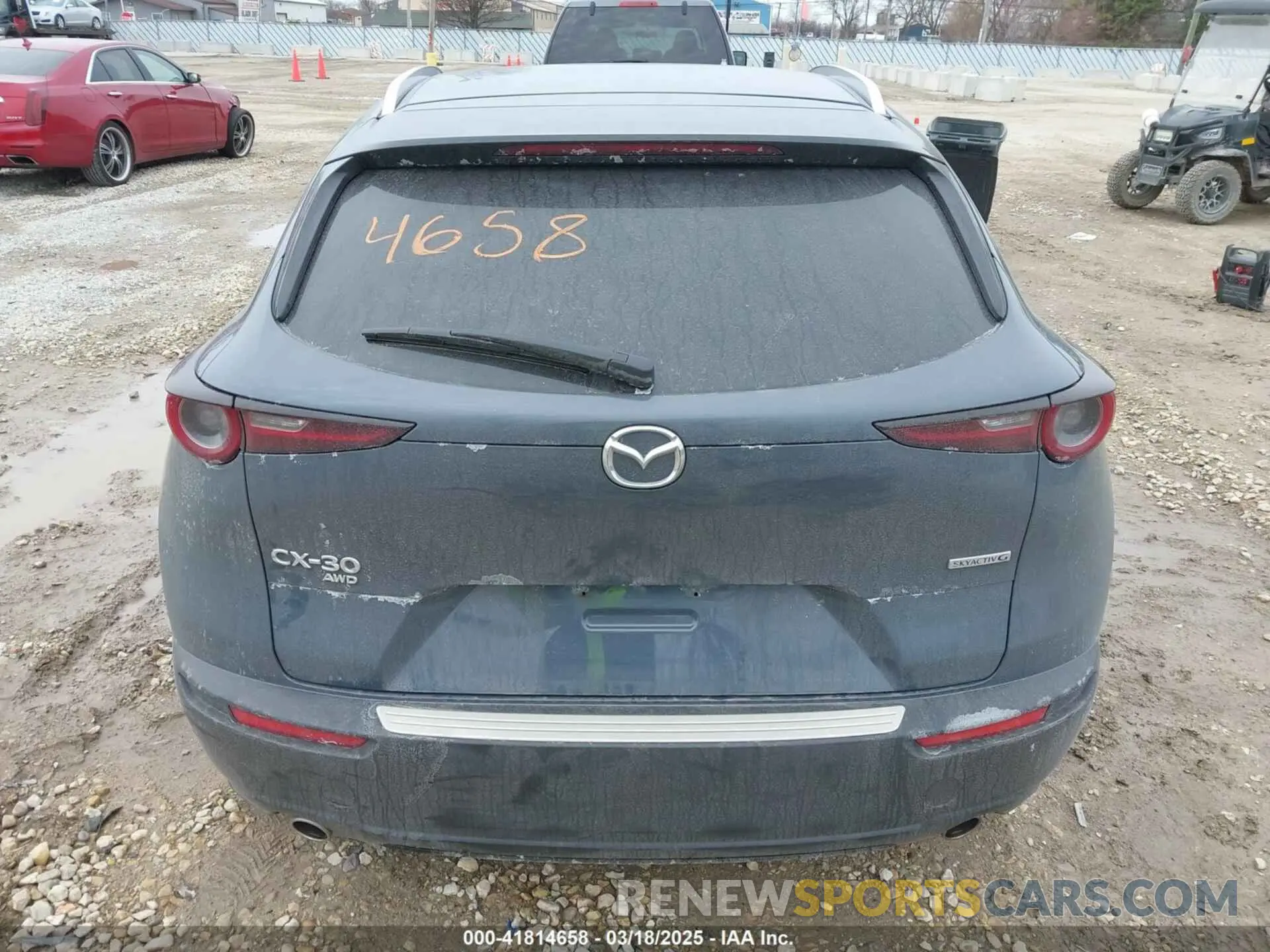 16 fotografías del automóvil dañado 3MVDMBCL7NM454496 MAZDA CX-30 2022
