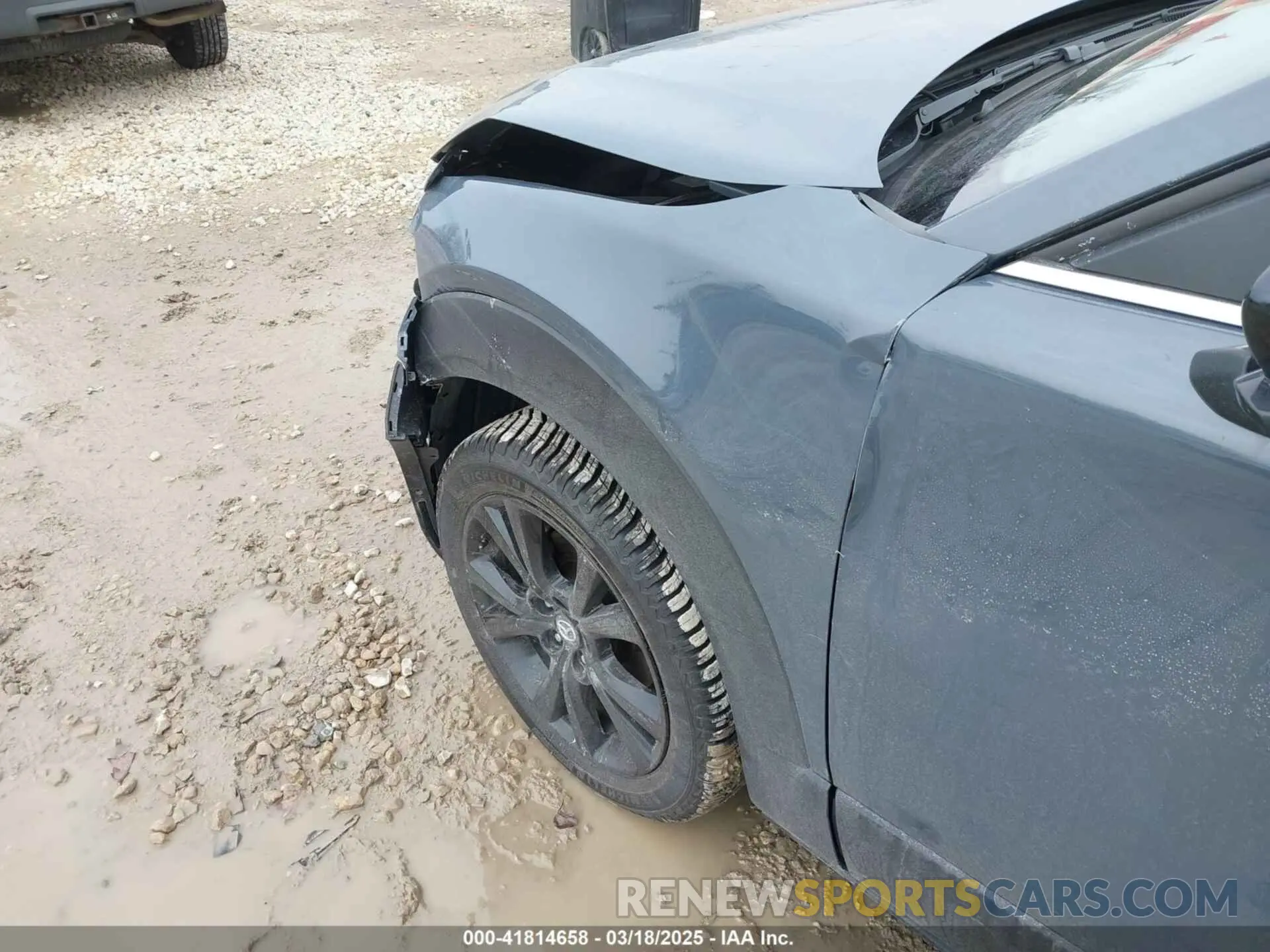 18 fotografías del automóvil dañado 3MVDMBCL7NM454496 MAZDA CX-30 2022