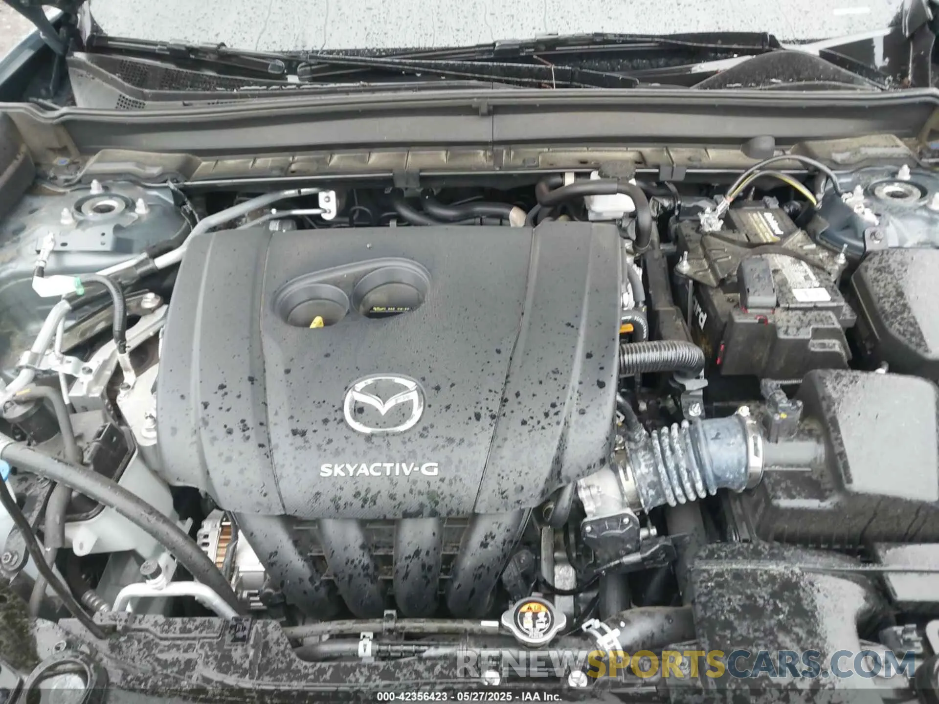 10 fotografías del automóvil dañado 3MVDMBCL8NM434452 MAZDA CX-30 2022
