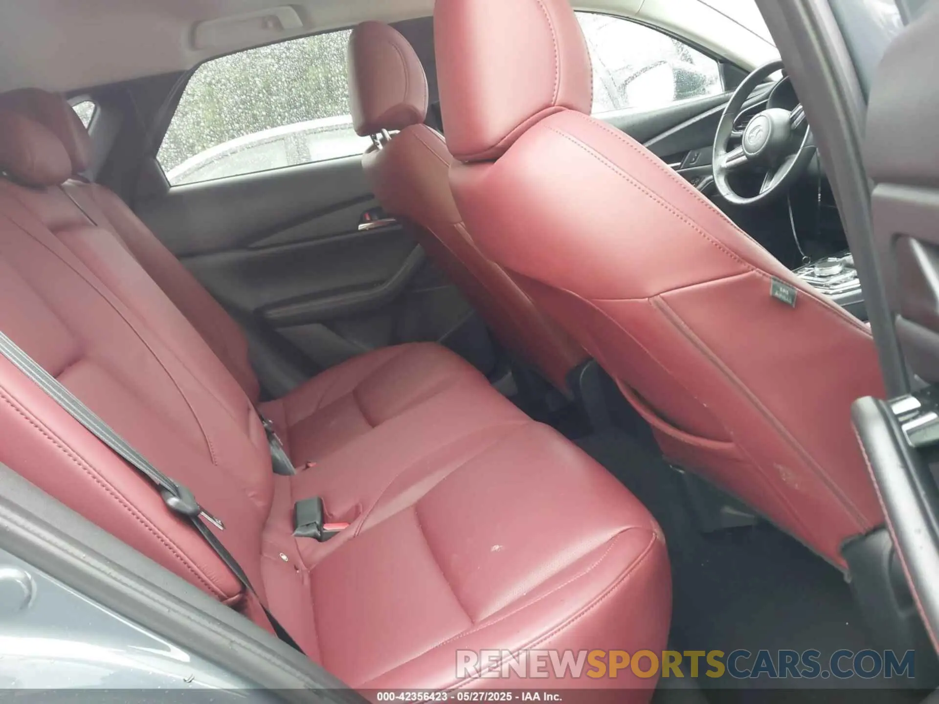 8 fotografías del automóvil dañado 3MVDMBCL8NM434452 MAZDA CX-30 2022