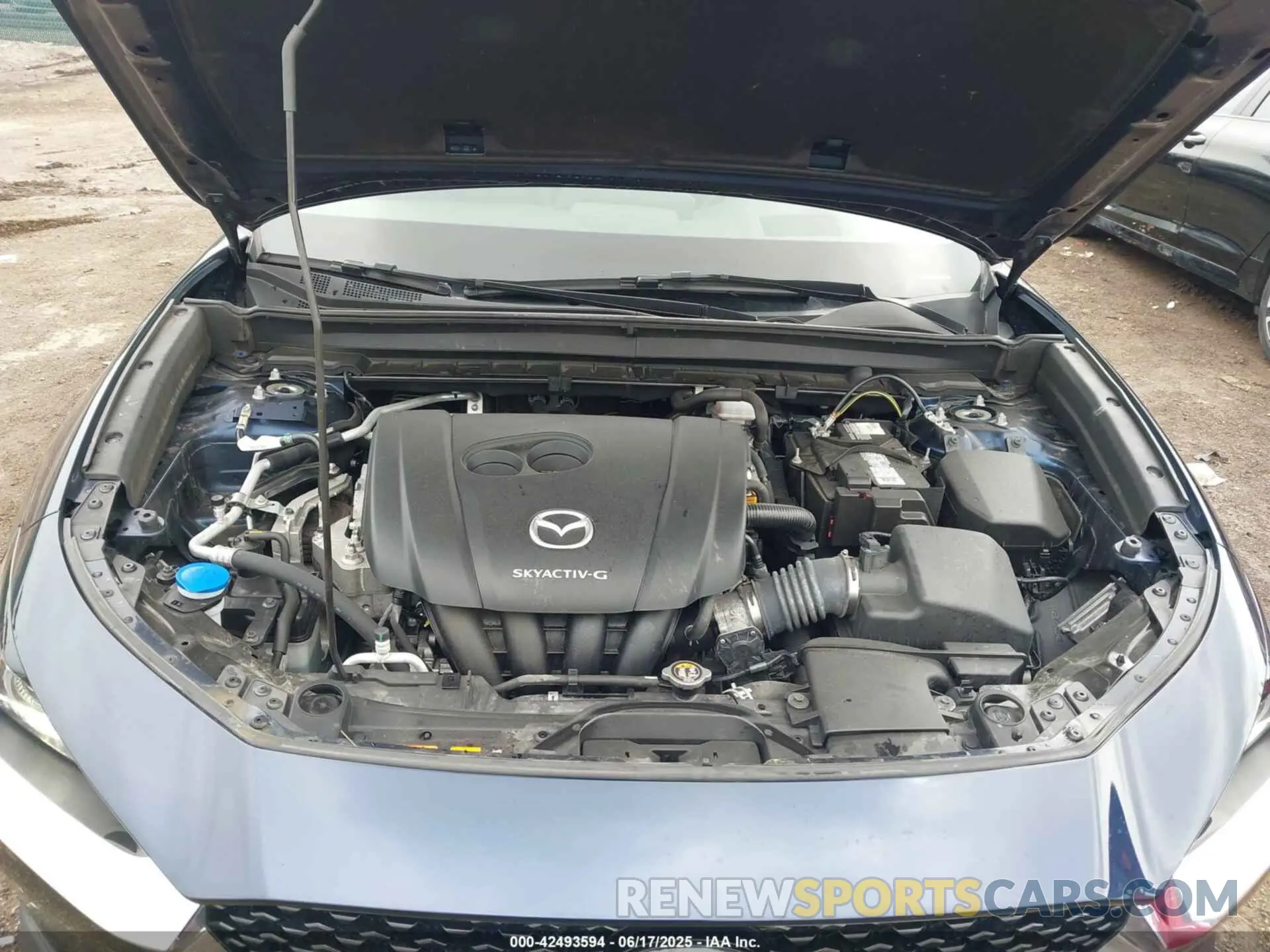 10 fotografías del automóvil dañado 3MVDMBDL0NM413545 MAZDA CX-30 2022