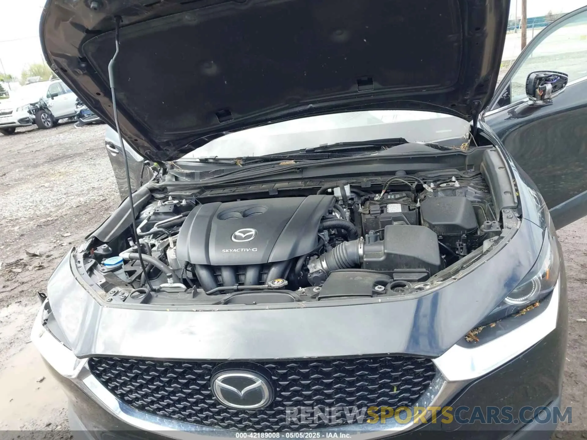 10 fotografías del automóvil dañado 3MVDMBDL5NM413878 MAZDA CX-30 2022