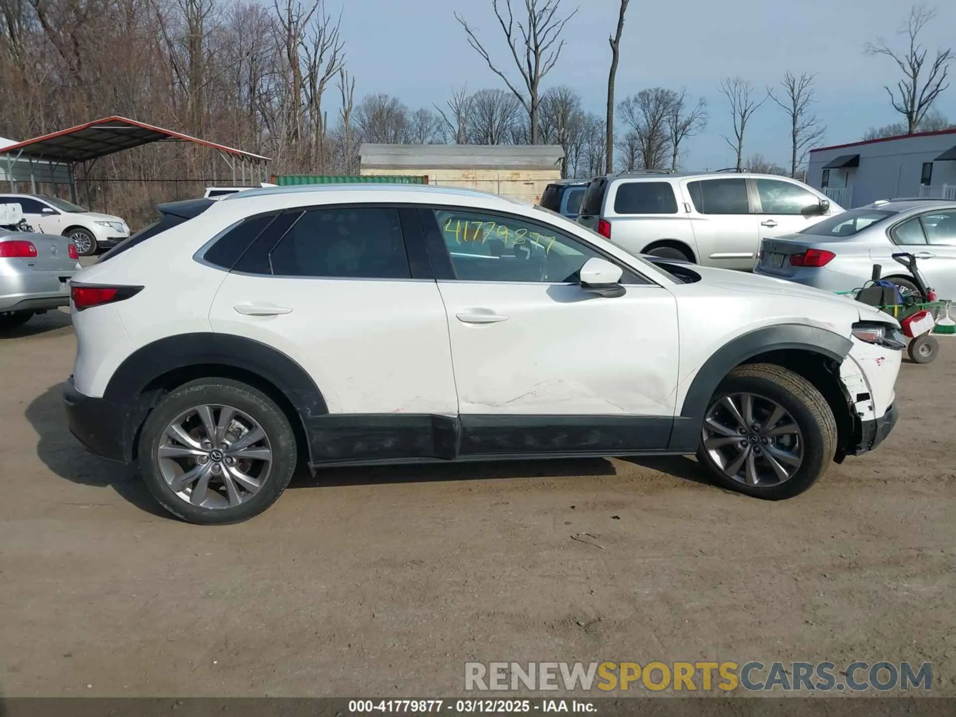 12 fotografías del automóvil dañado 3MVDMBDL7NM412263 MAZDA CX-30 2022
