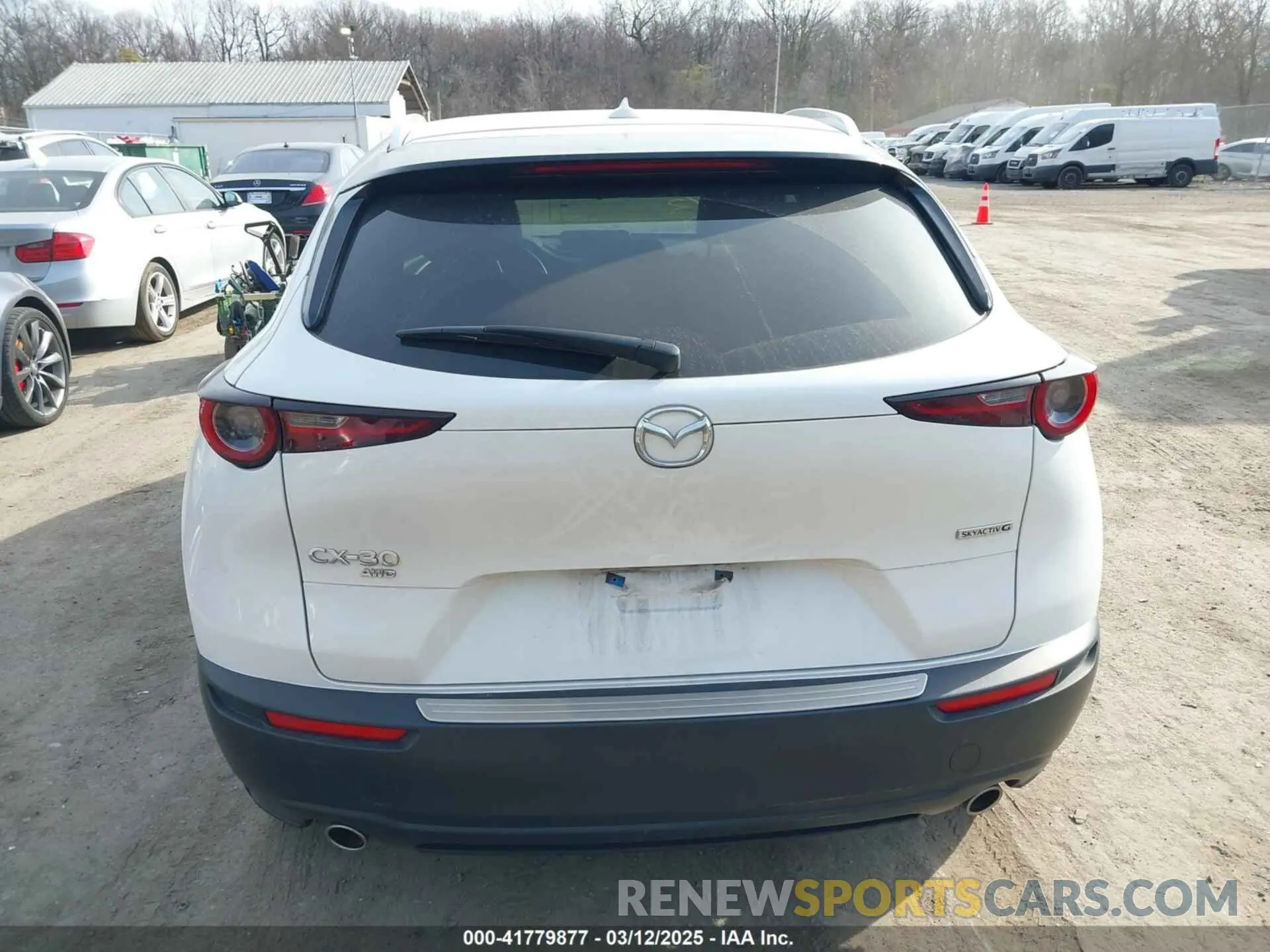 15 fotografías del automóvil dañado 3MVDMBDL7NM412263 MAZDA CX-30 2022