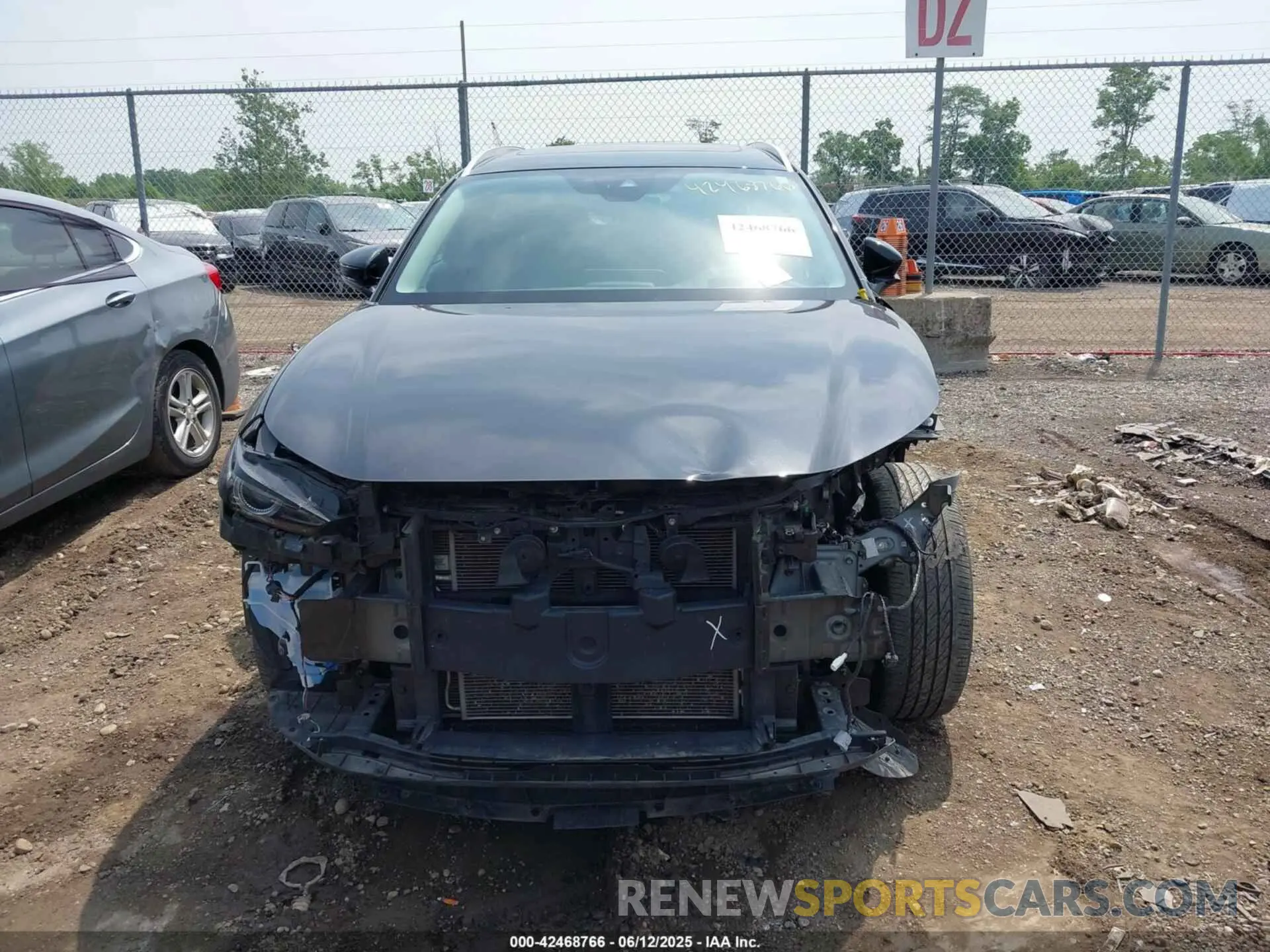 12 fotografías del automóvil dañado 3MVDMBDL9NM443336 MAZDA CX-30 2022