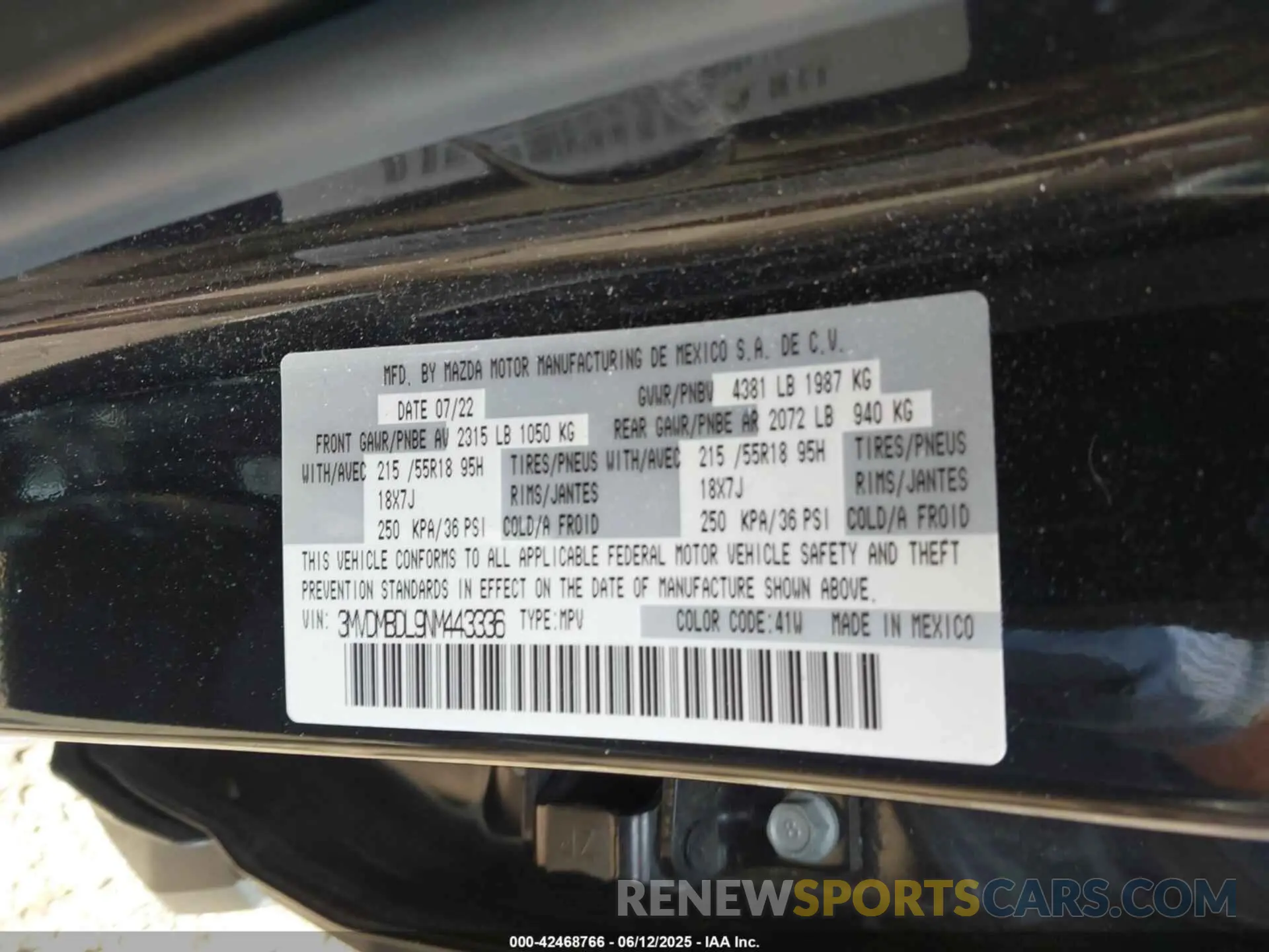 9 fotografías del automóvil dañado 3MVDMBDL9NM443336 MAZDA CX-30 2022