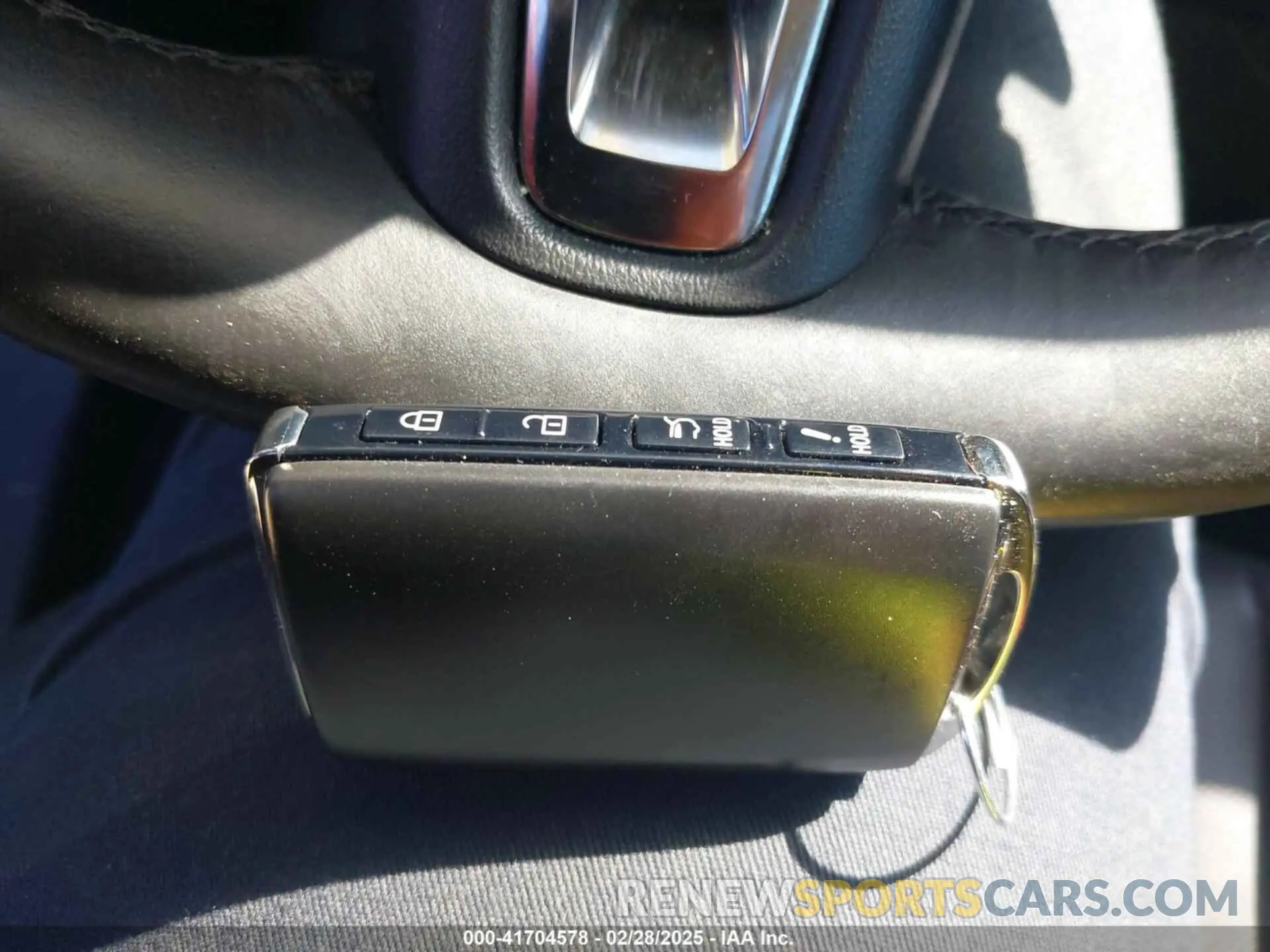 11 fotografías del automóvil dañado 3MVDMBDY4NM446866 MAZDA CX-30 2022